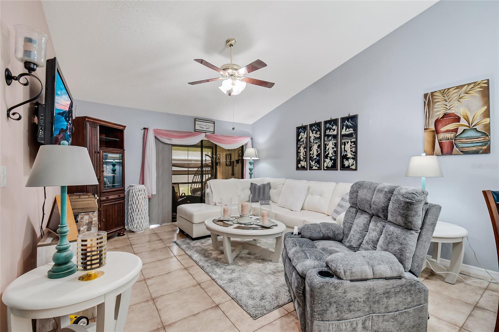 2818 Shannon Oak Ct Property Photo 21
