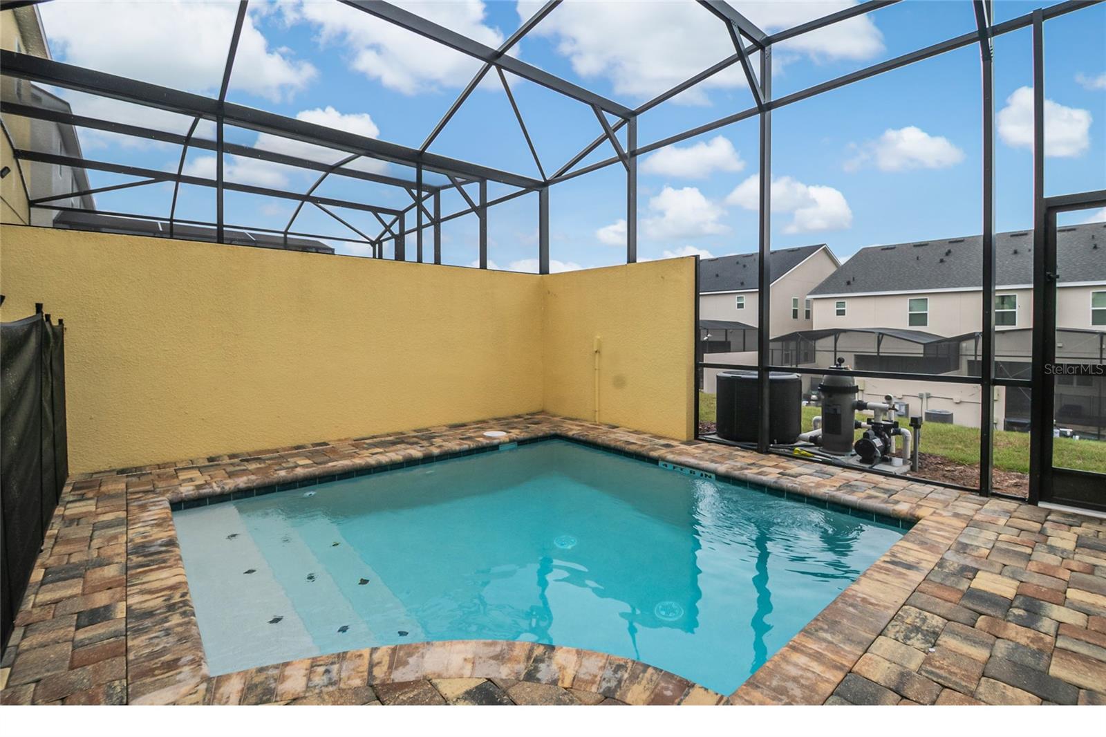2309 Distant Sun Trl Property Photo 35