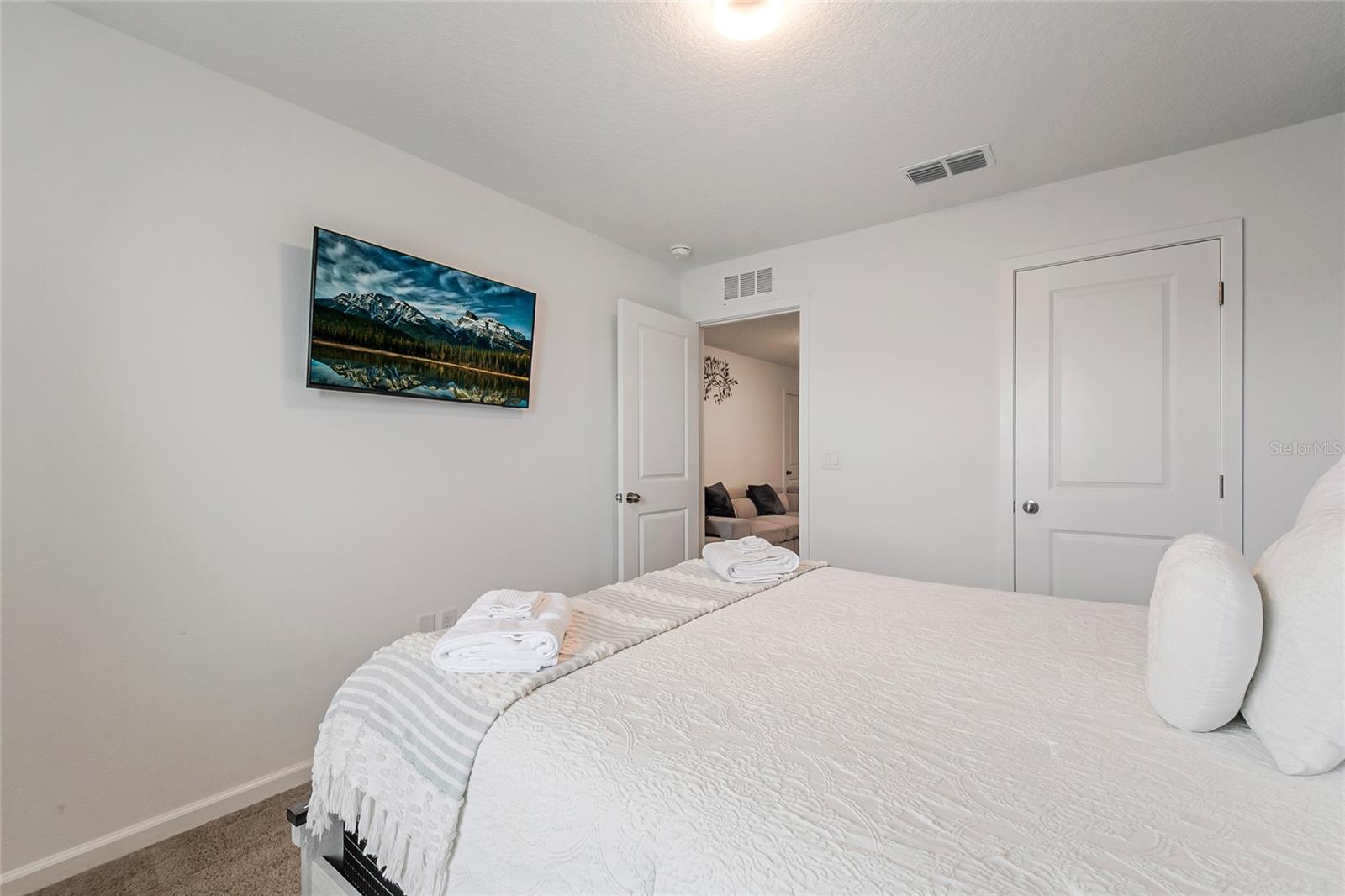 2309 Distant Sun Trl Property Photo 54