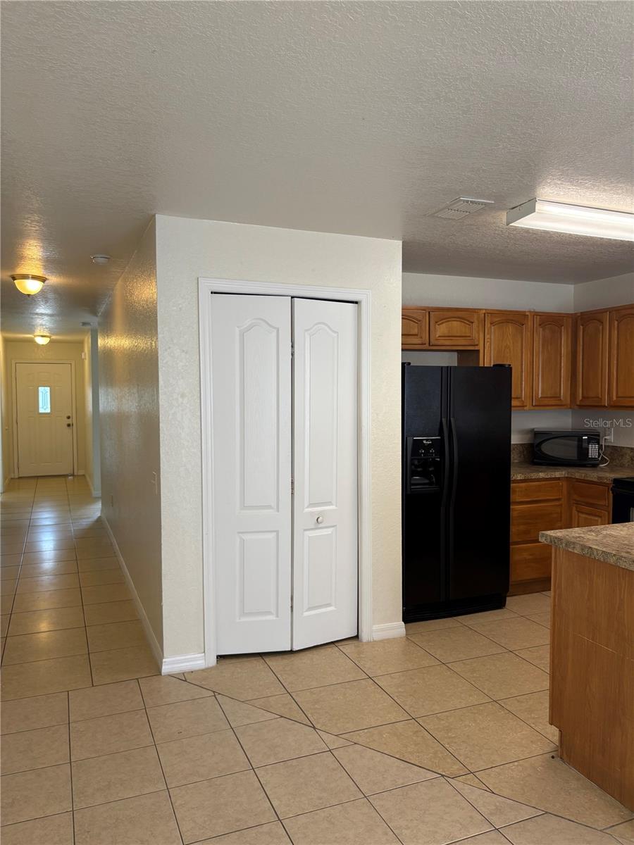 756 Camel Ct Property Photo 15