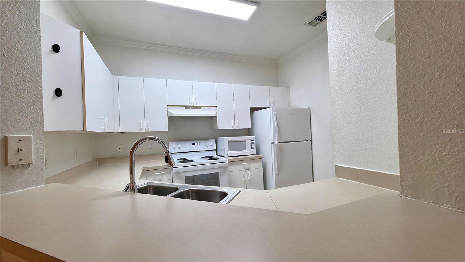 3611 Conroy #818 Property Photo 7