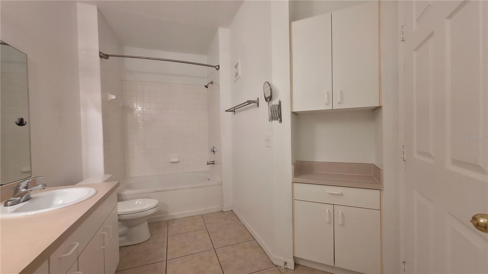 3611 Conroy #818 Property Photo 14