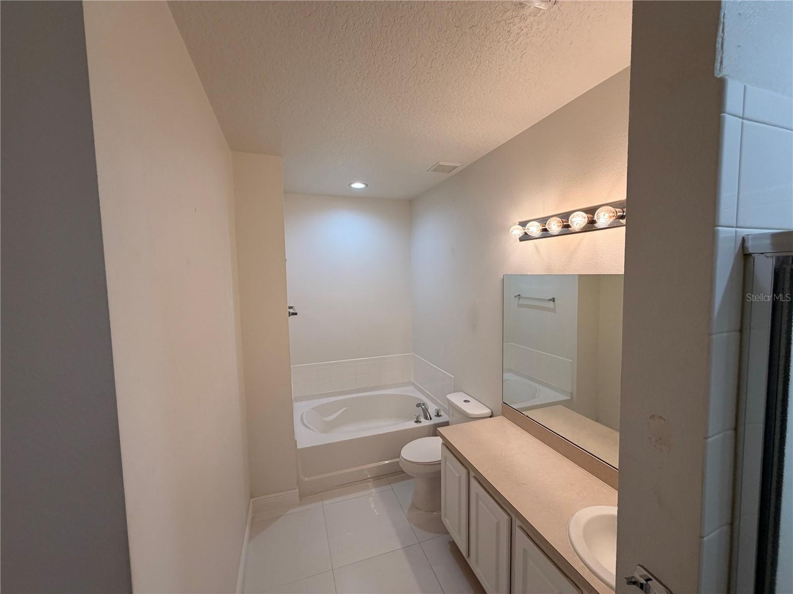 1112 Pine Ridge Dr Property Photo 19