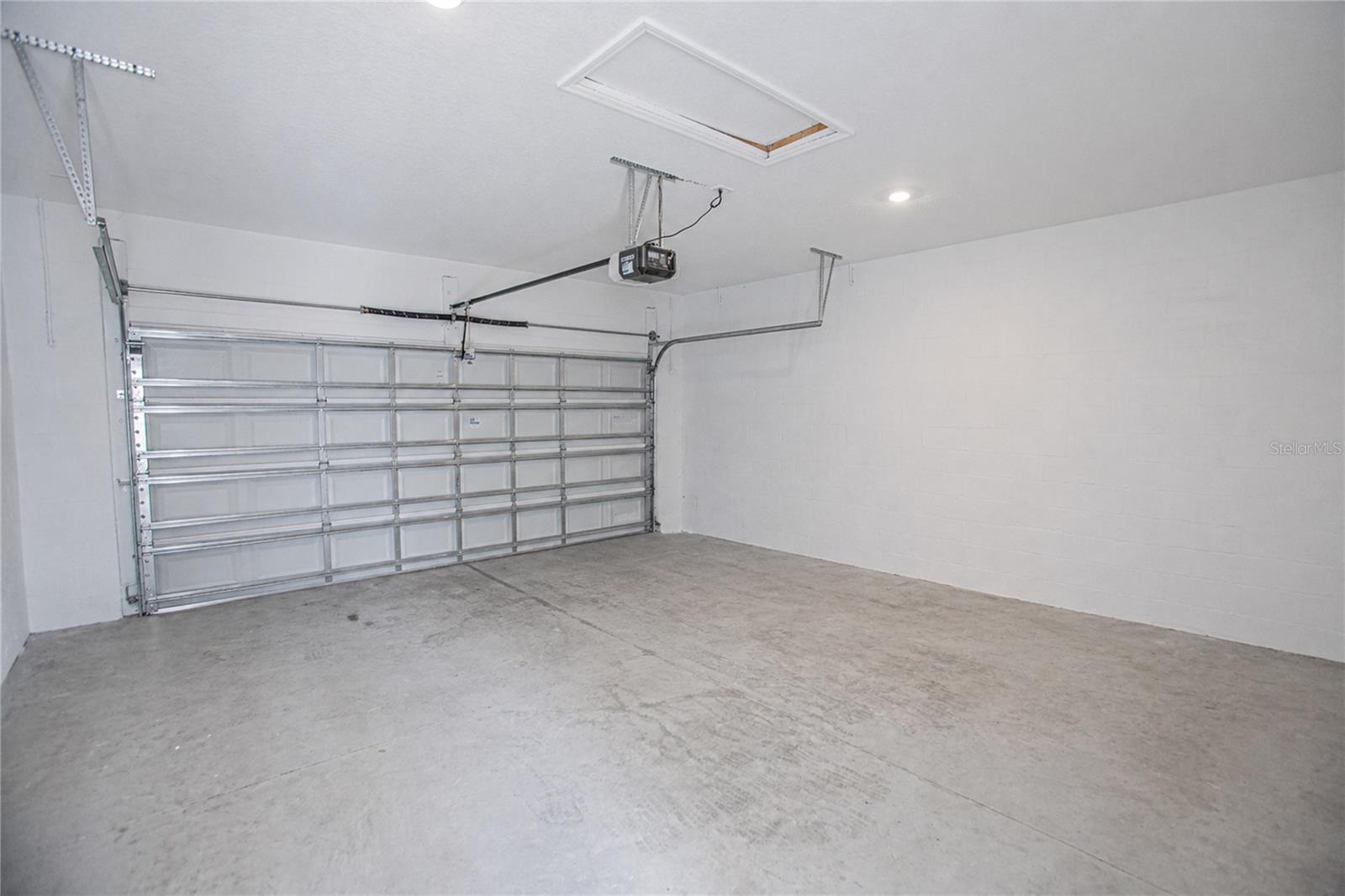 1844 Bright Sky Dr Property Photo 8