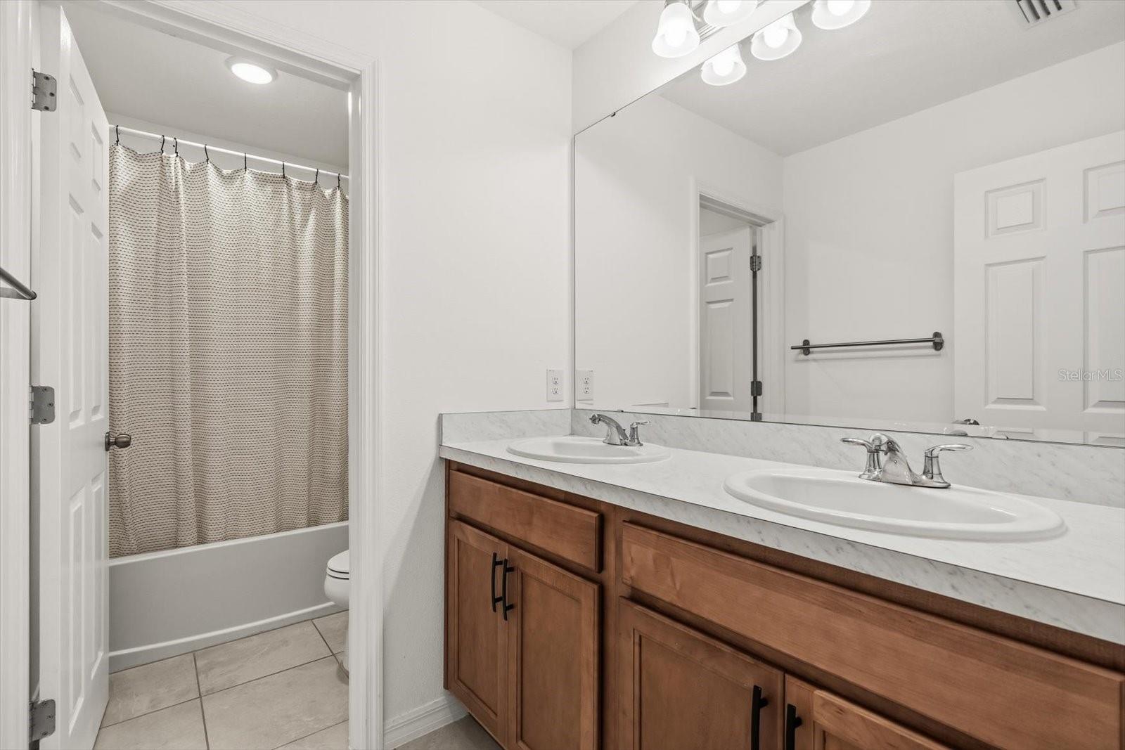 5277 Royal Point Ave Property Photo 15
