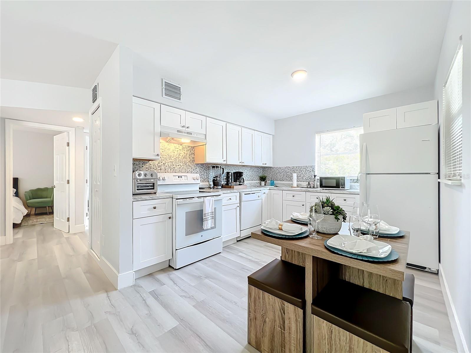 3025 Long St #a Property Photo 10
