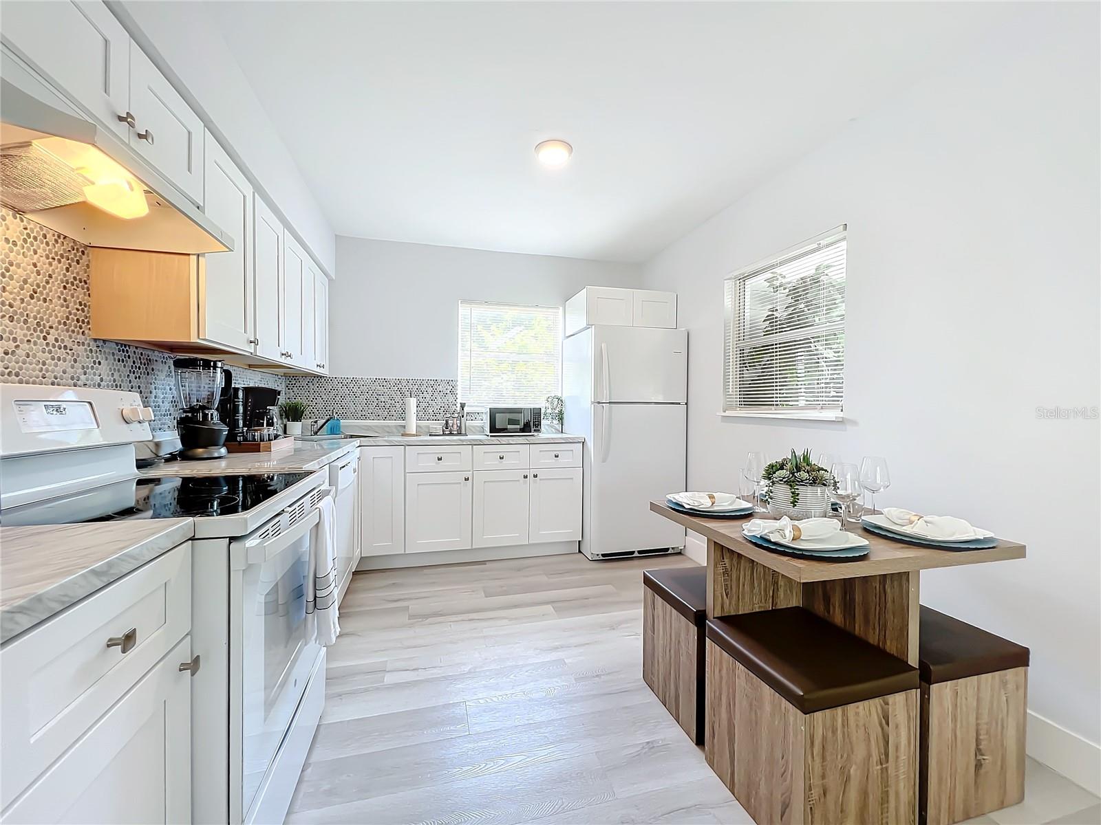 3025 Long St #a Property Photo 12