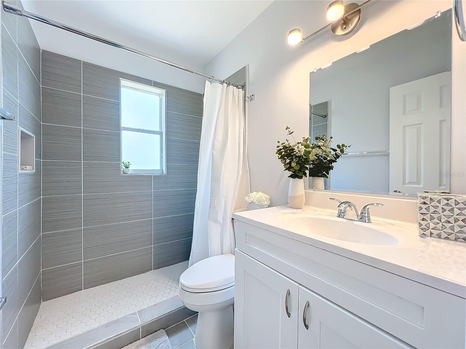 3025 Long St #a Property Photo 21