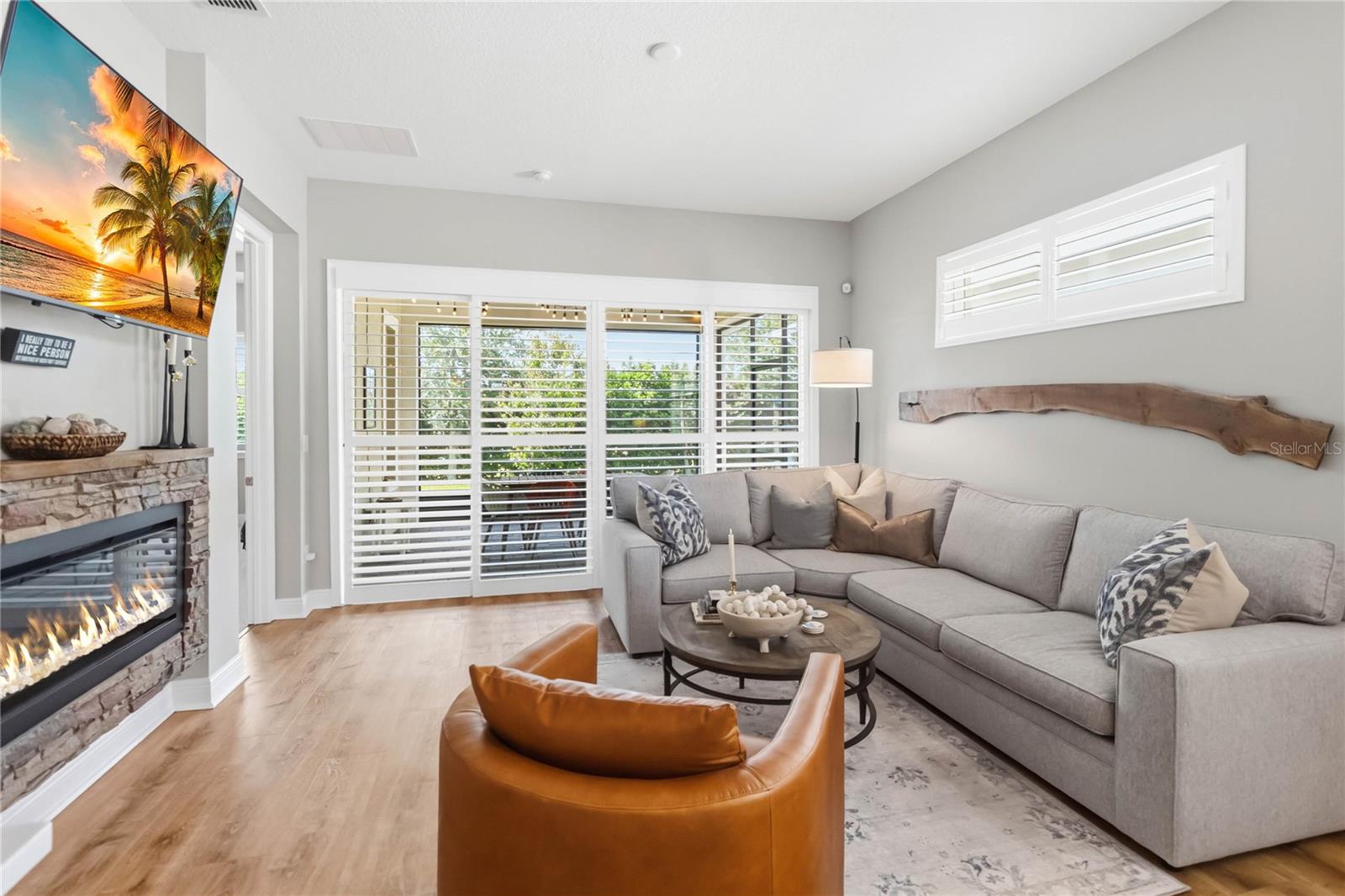 2305 Datura Loop Property Photo 12