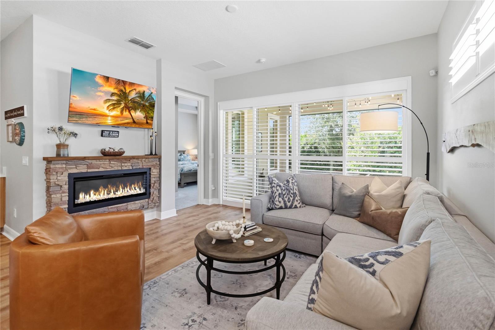 2305 Datura Loop Property Photo 13