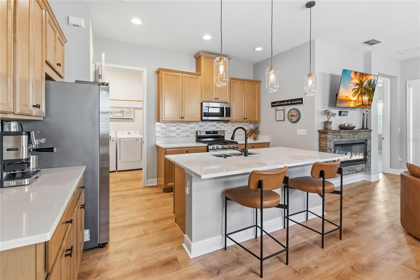 2305 Datura Loop Property Photo 14