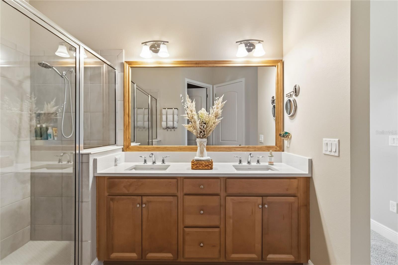 2305 Datura Loop Property Photo 25