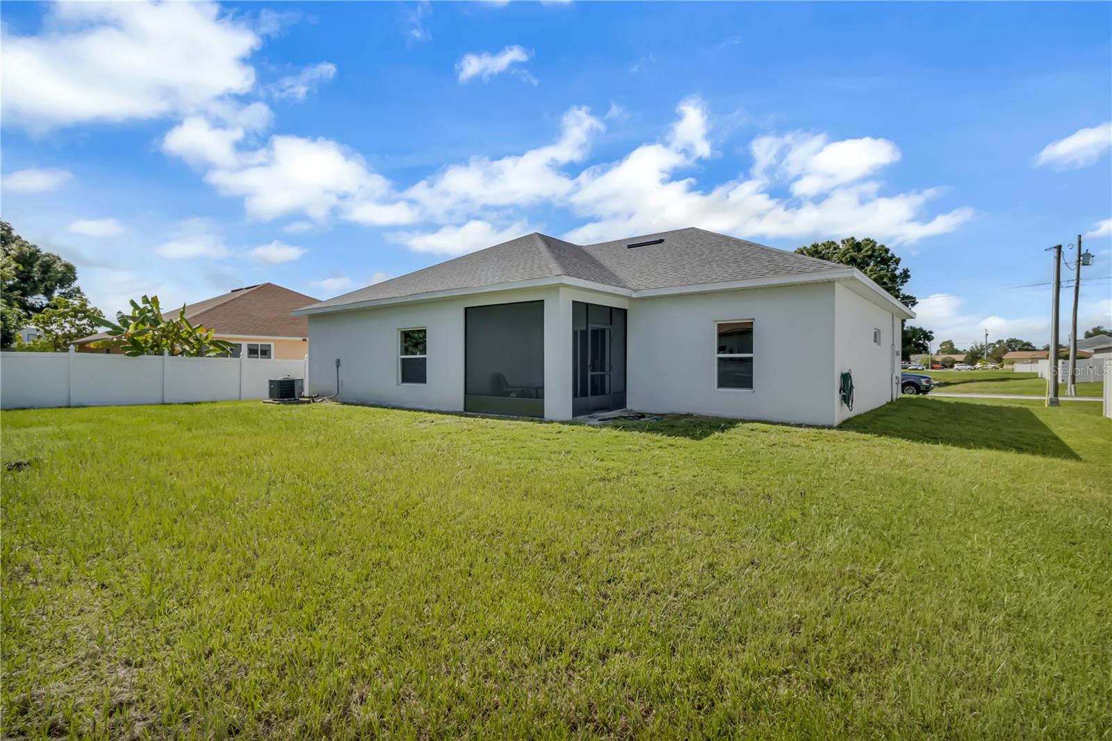 932 Albertville Ct Property Photo 32