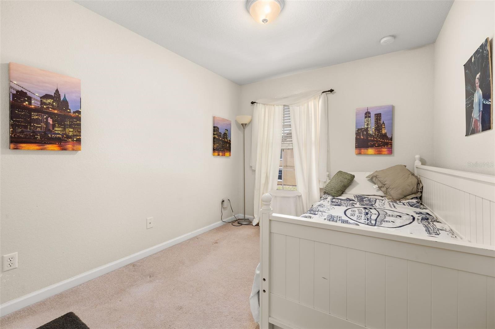 12966 Vennetta Way Property Photo 35