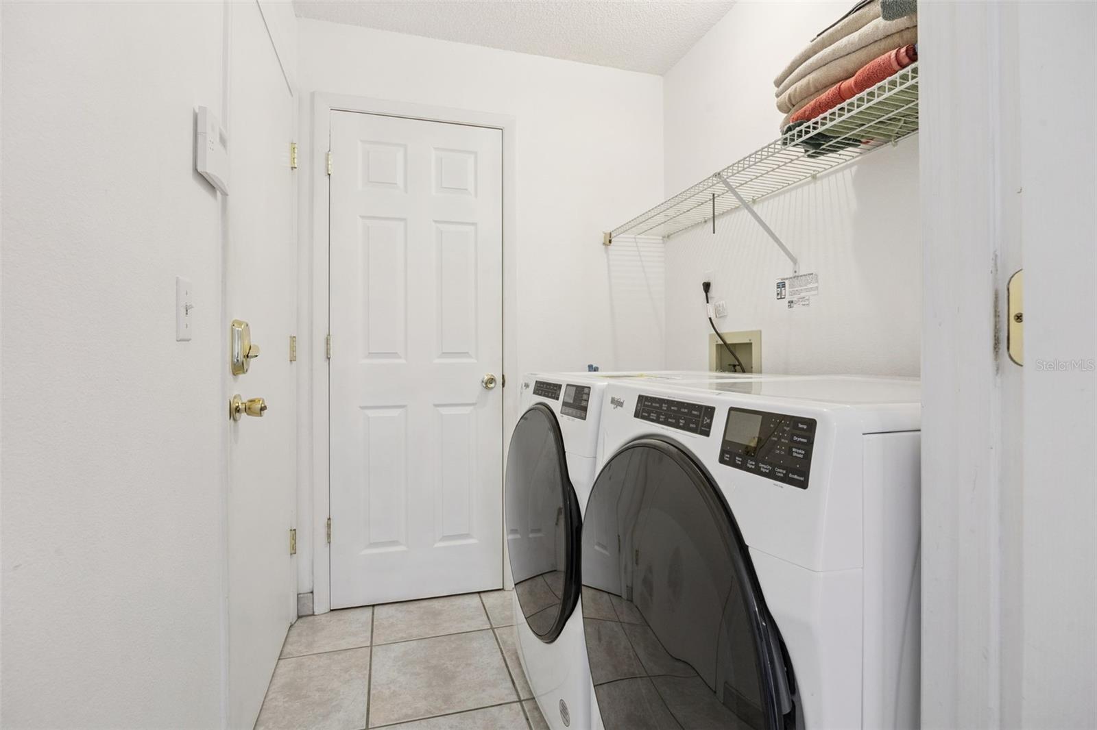 2948 Pembridge St Property Photo 16