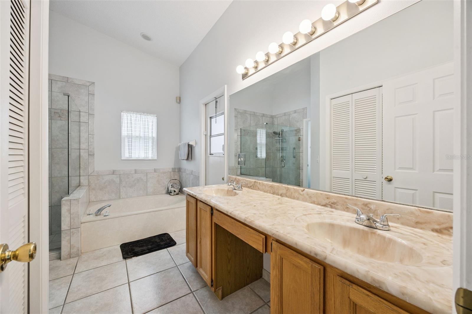 2948 Pembridge St Property Photo 23