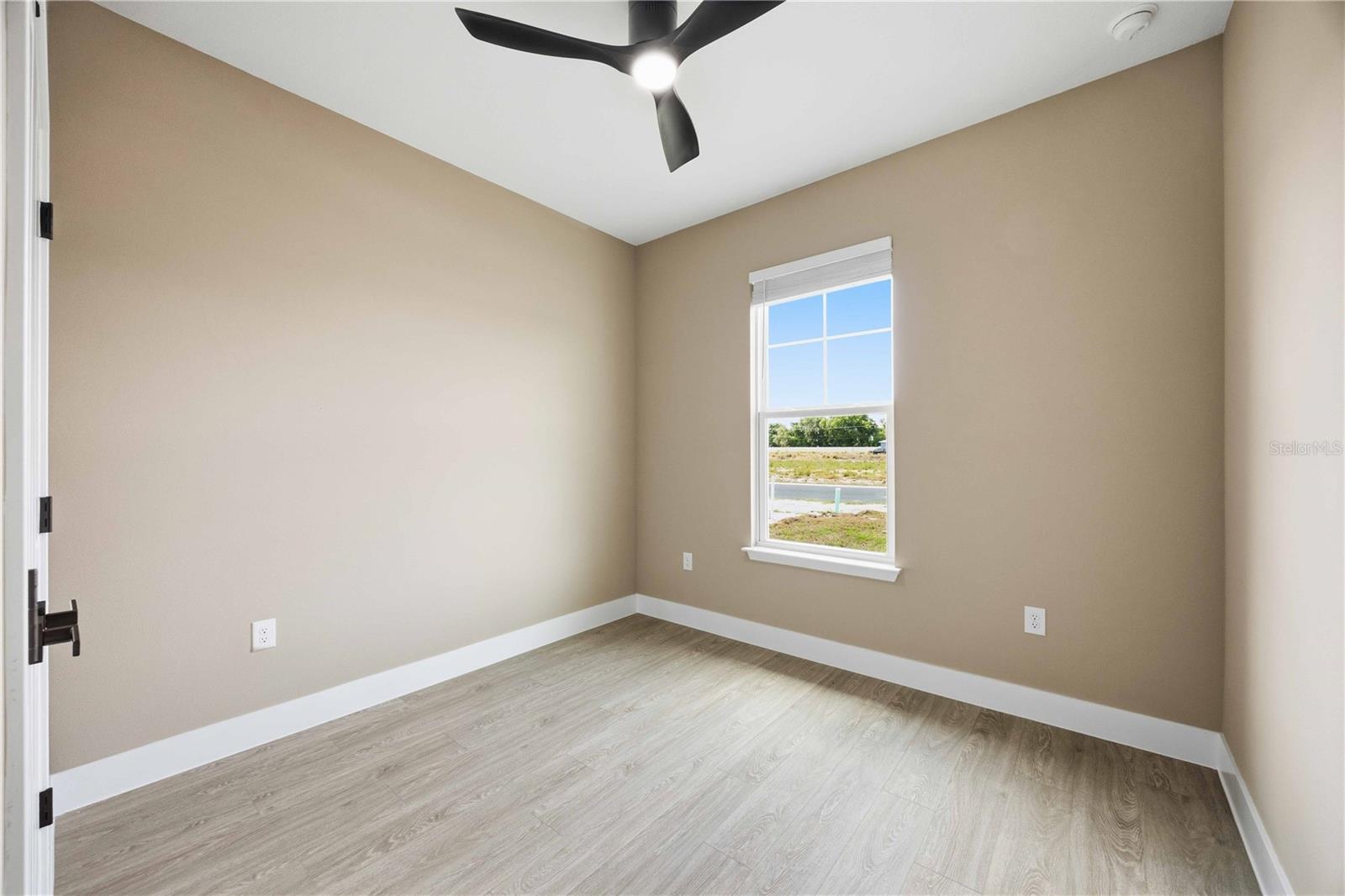 2108 River Hawk Loop Property Photo 13