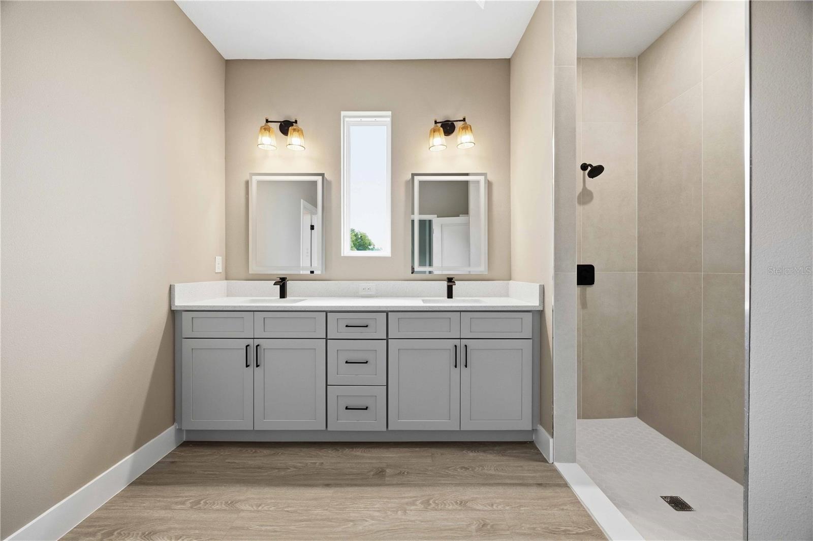 2108 River Hawk Loop Property Photo 20