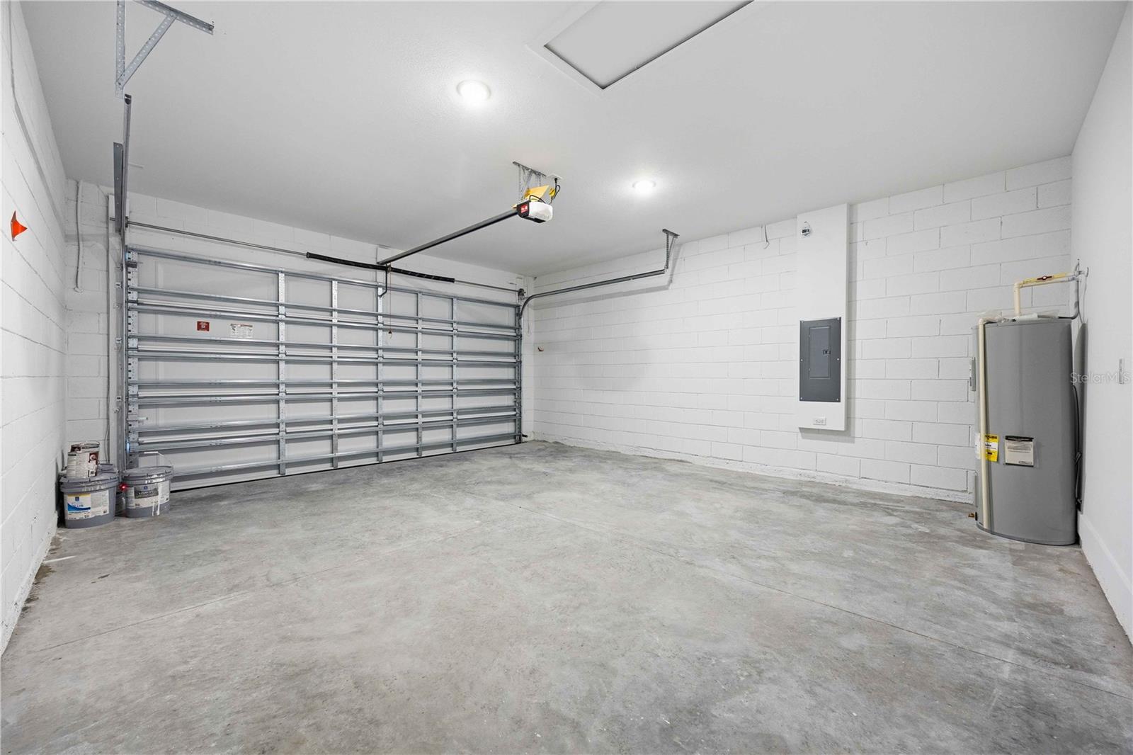 2108 River Hawk Loop Property Photo 23