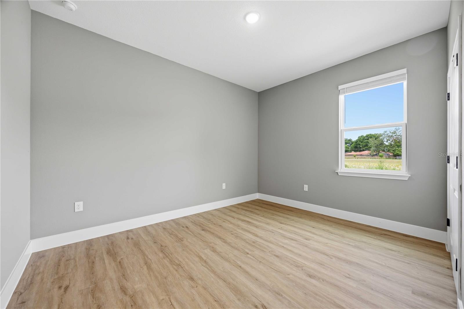 2112 River Hawk Loop Property Photo 25