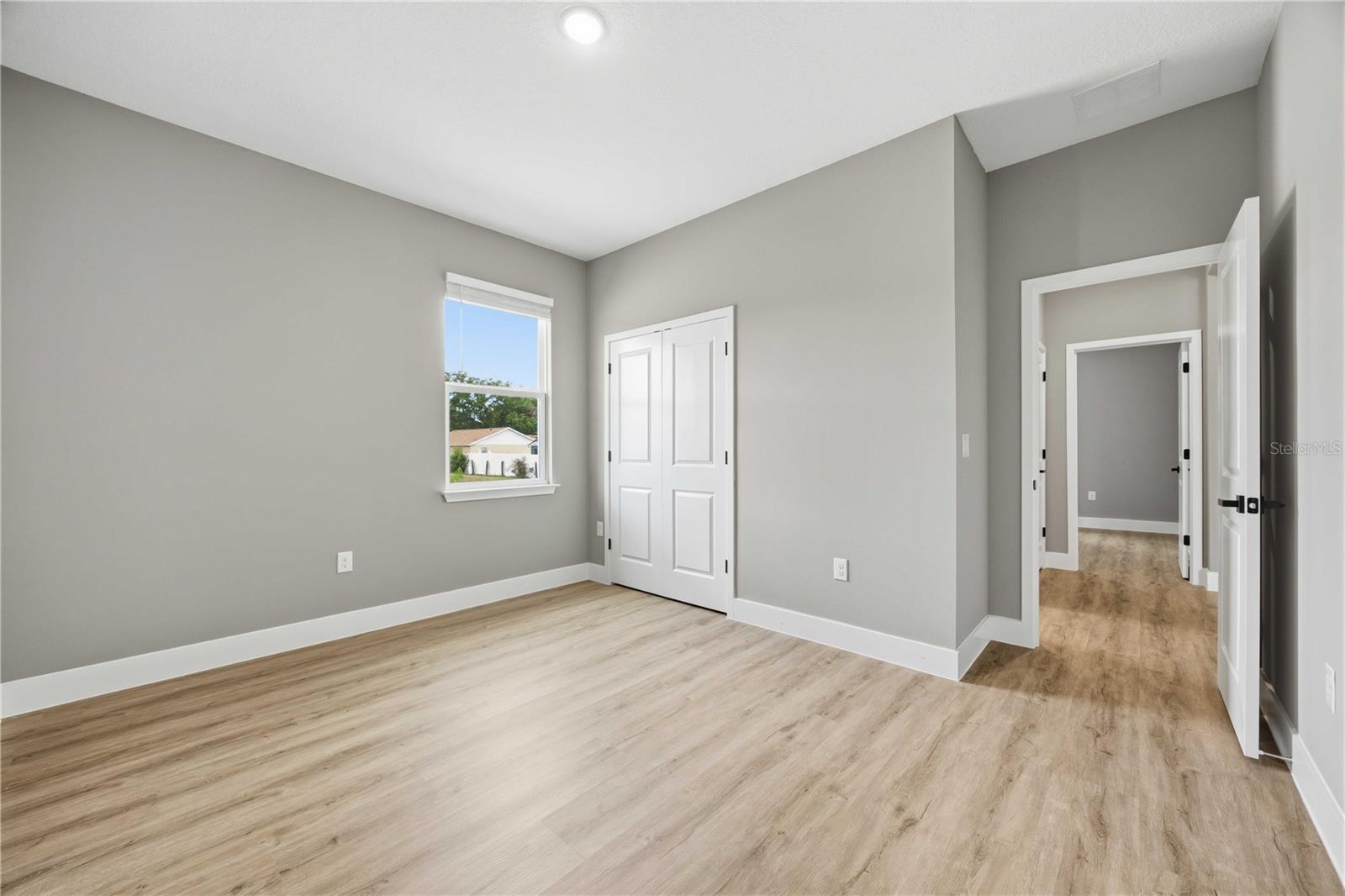 2112 River Hawk Loop Property Photo 26