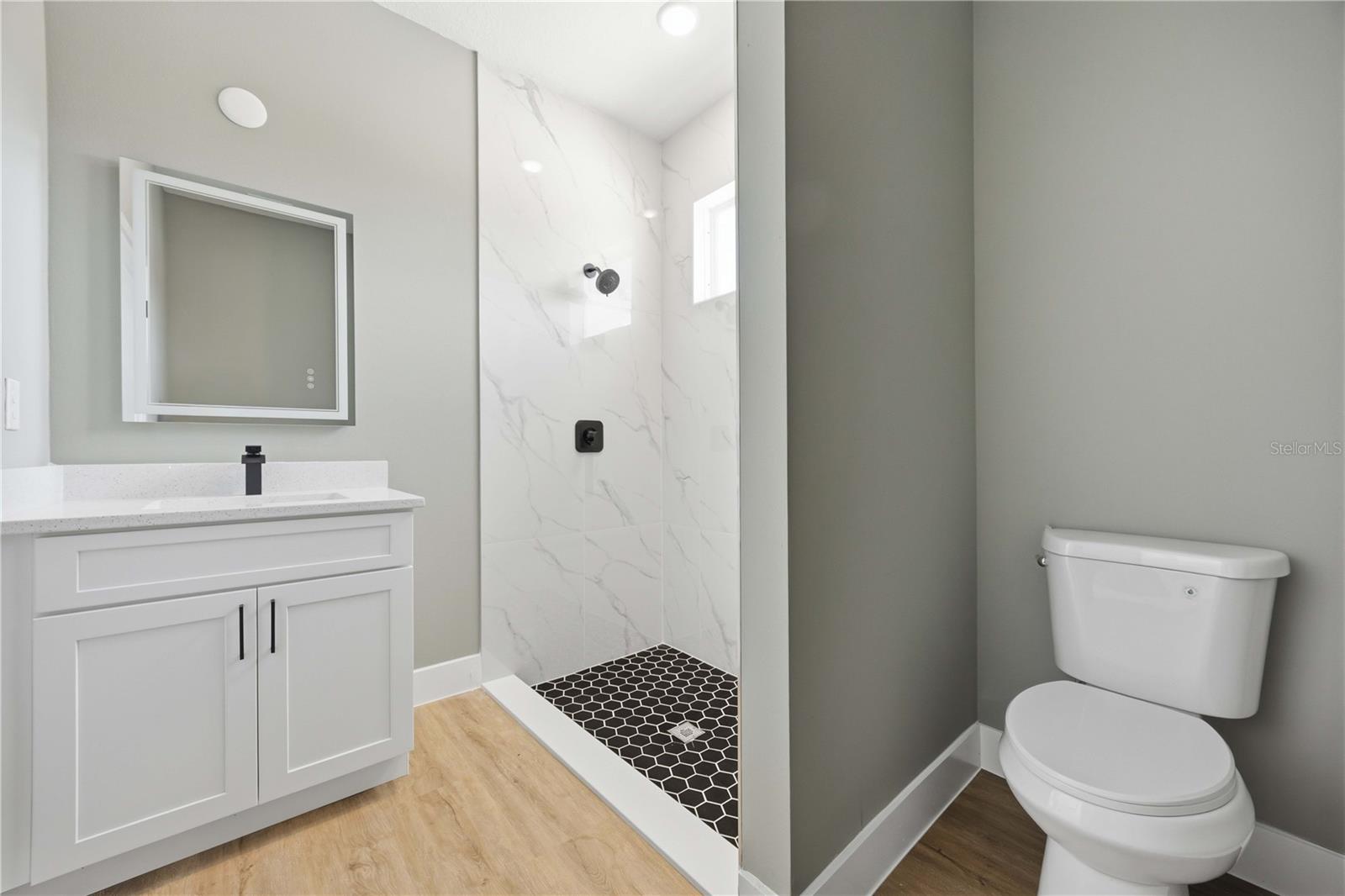 2112 River Hawk Loop Property Photo 34