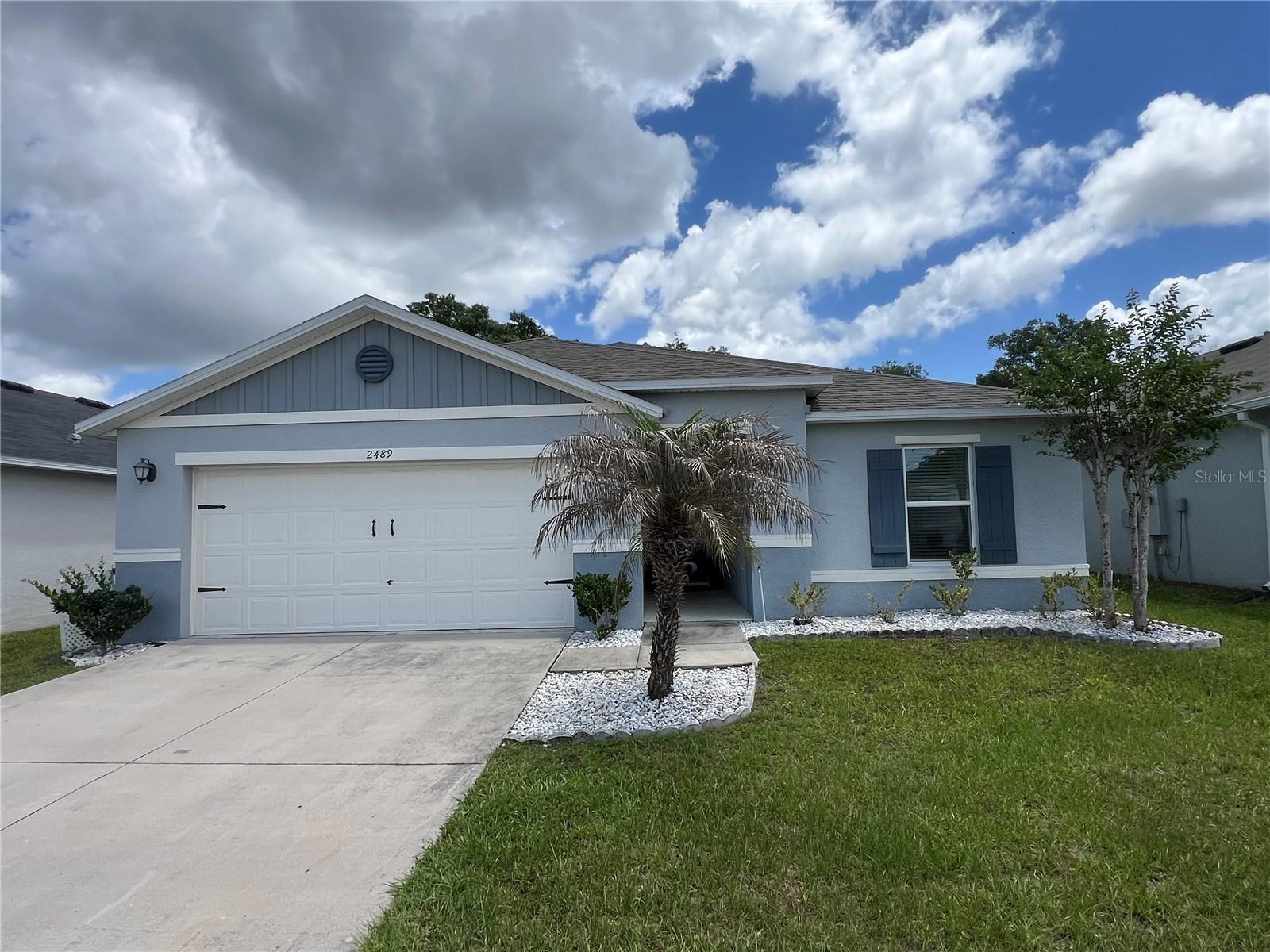 2489 Bulrush Dr Property Photo 2