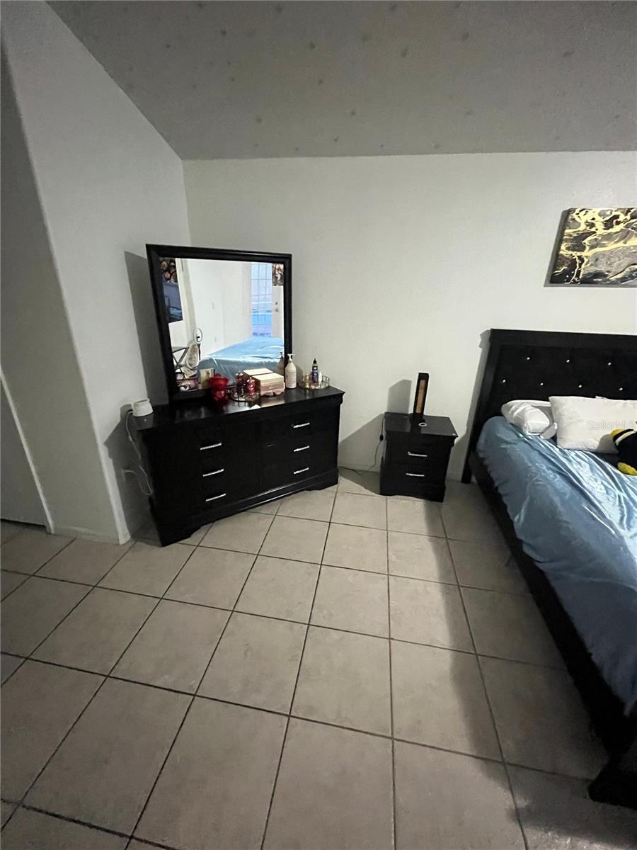 823 Ognon Ct Property Photo 8