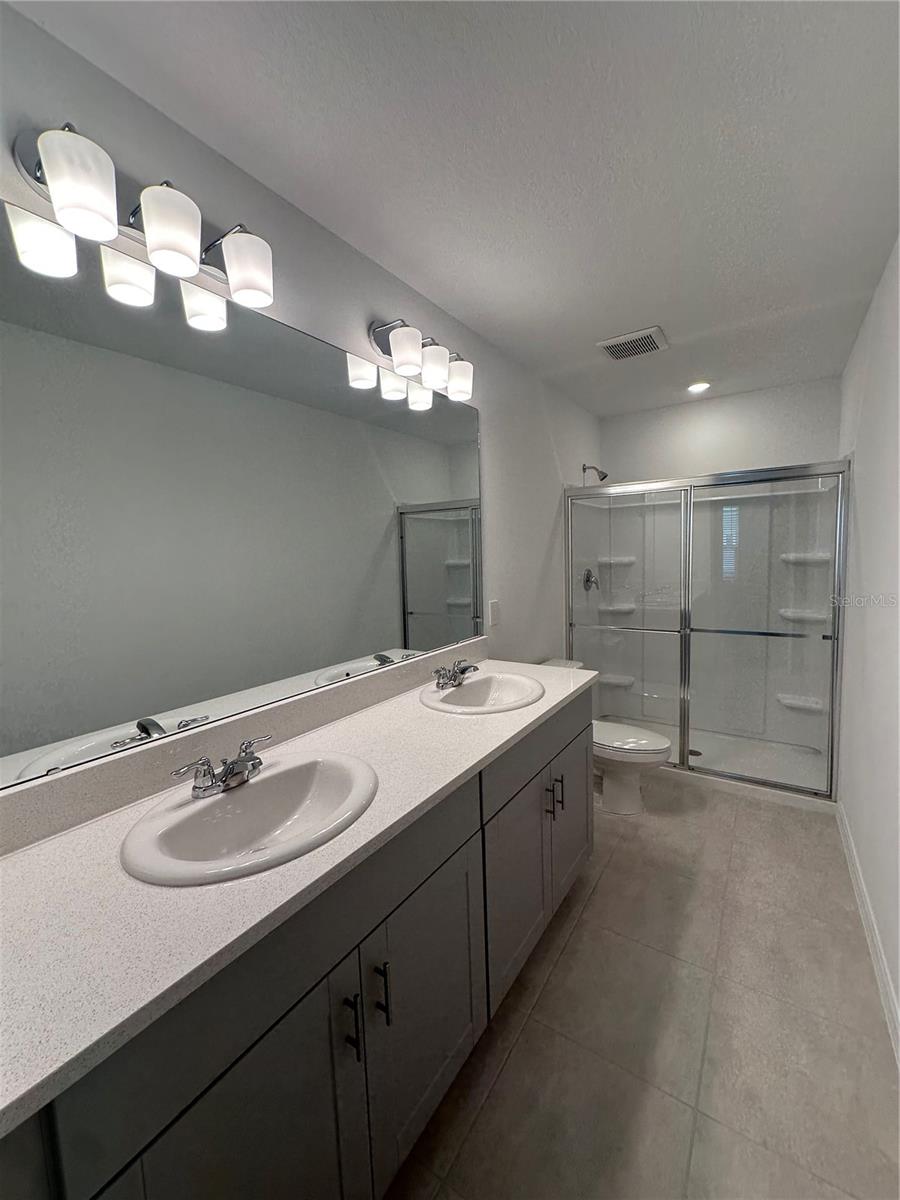 3137 Skyline Loop Property Photo 4