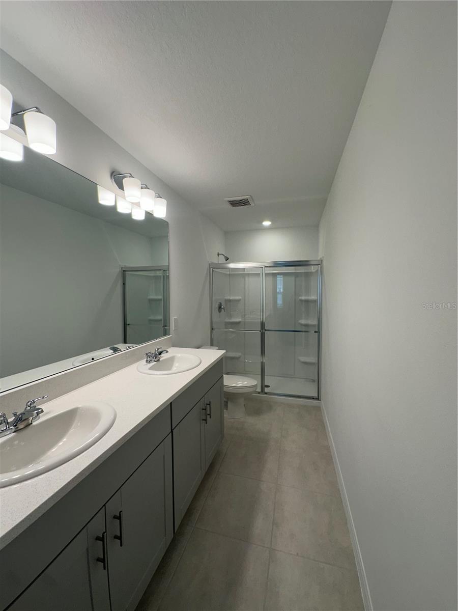 3137 Skyline Loop Property Photo 5