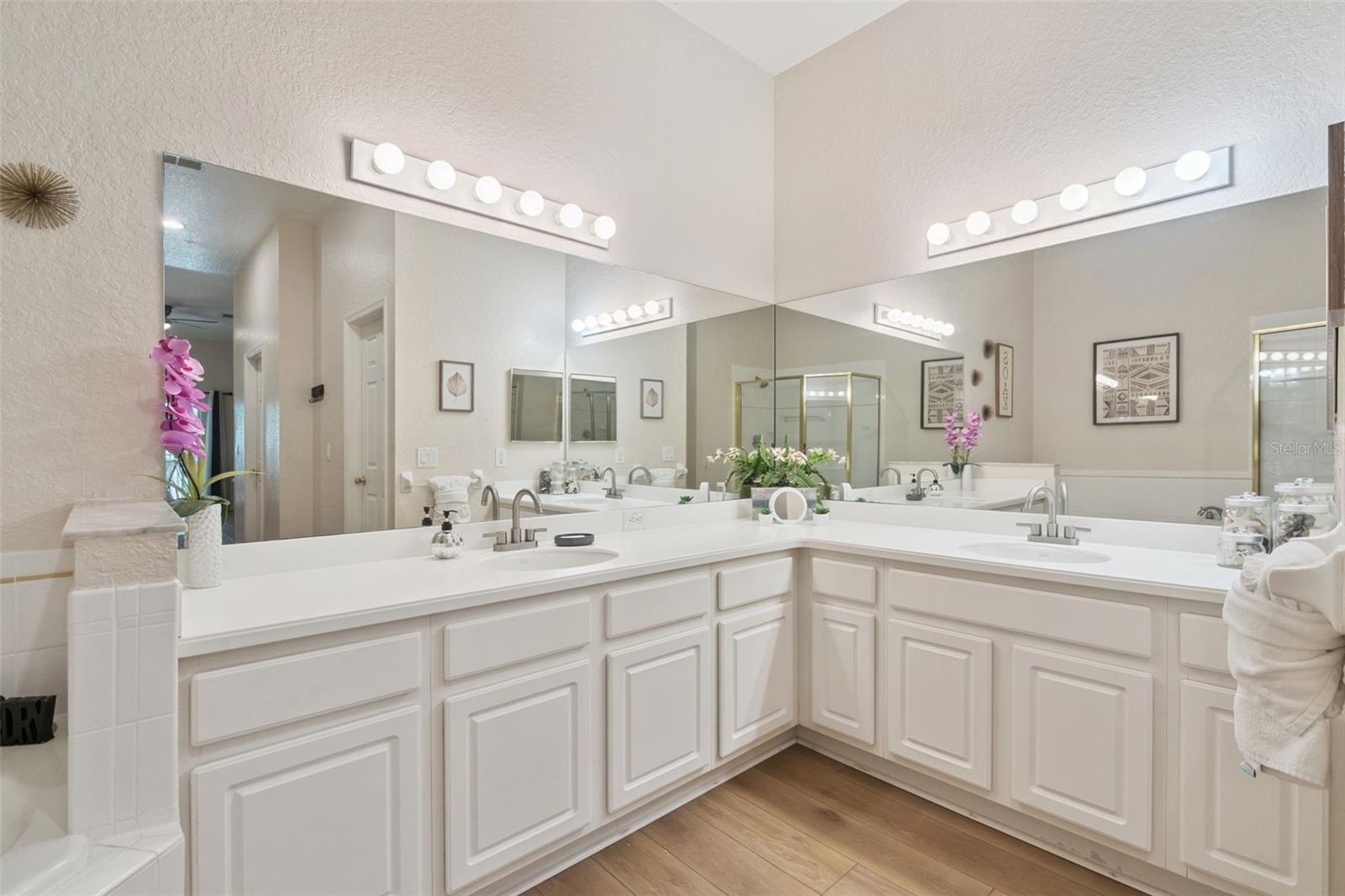 313 Lucaya Loop Property Photo 19