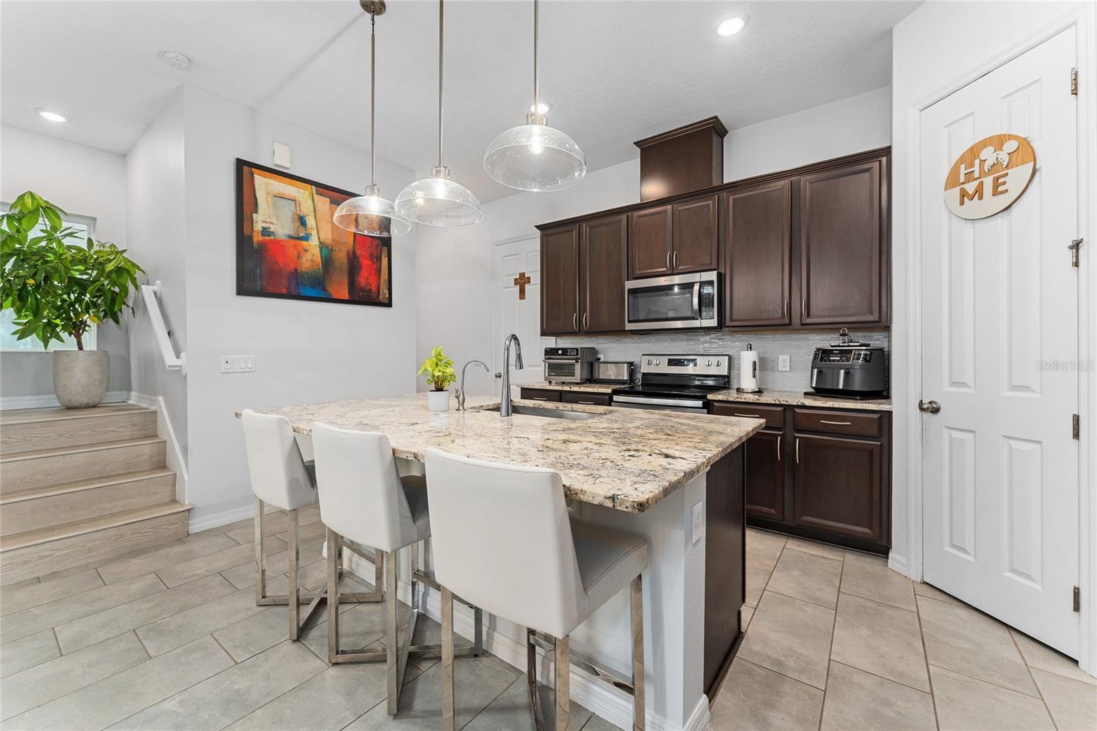 10361 Austrina Oak Loop Property Photo 11
