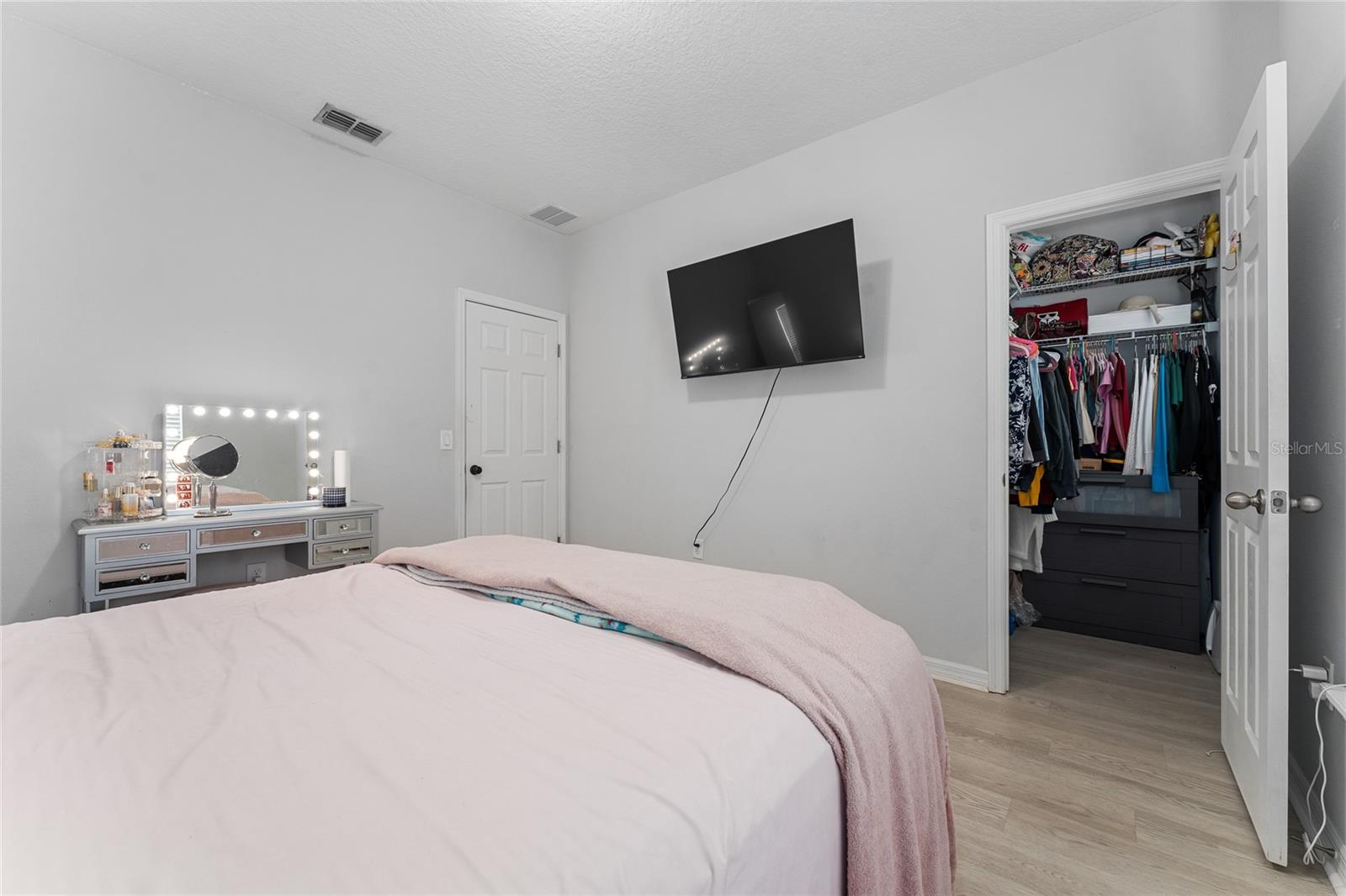 10361 Austrina Oak Loop Property Photo 15