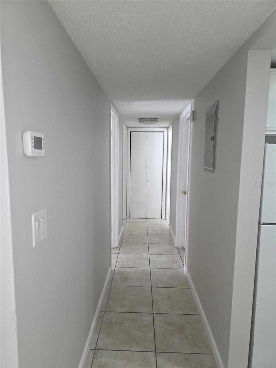 921 W Oak Ridge Rd #c Property Photo 12