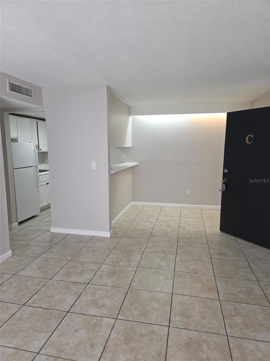 921 W Oak Ridge Rd #c Property Photo 14