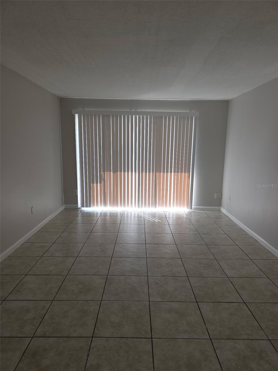 921 W Oak Ridge Rd #c Property Photo 15