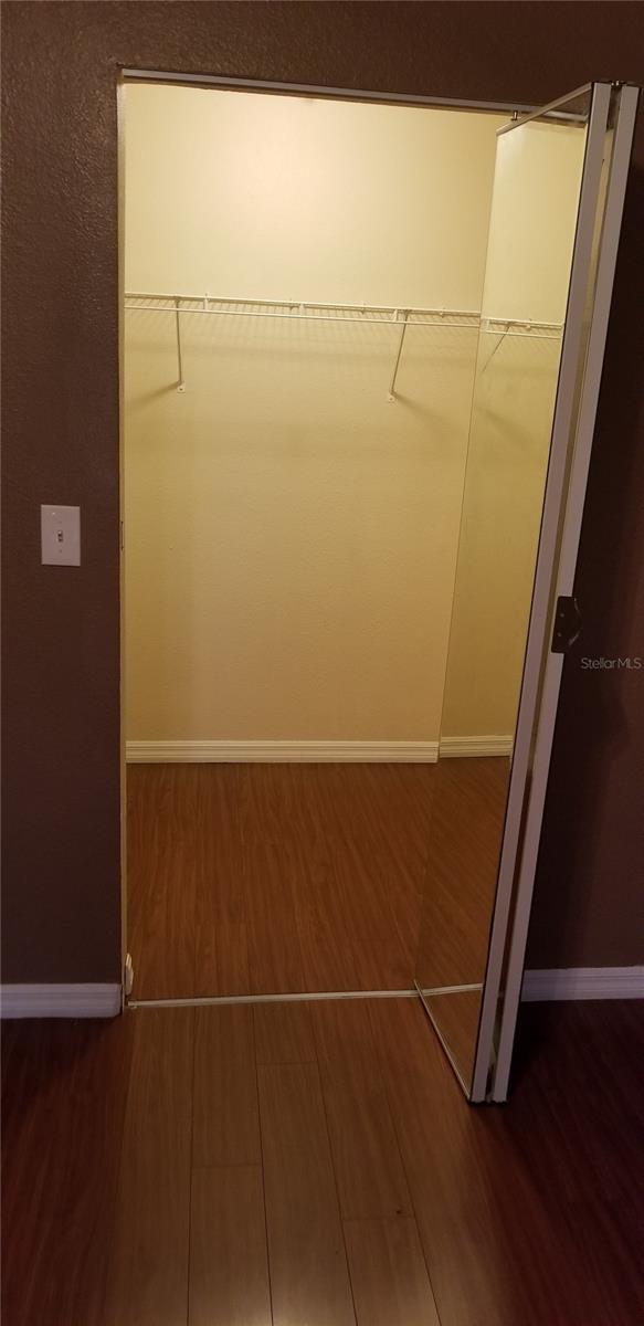 5542 Metrowest Blvd #106 Property Photo 9