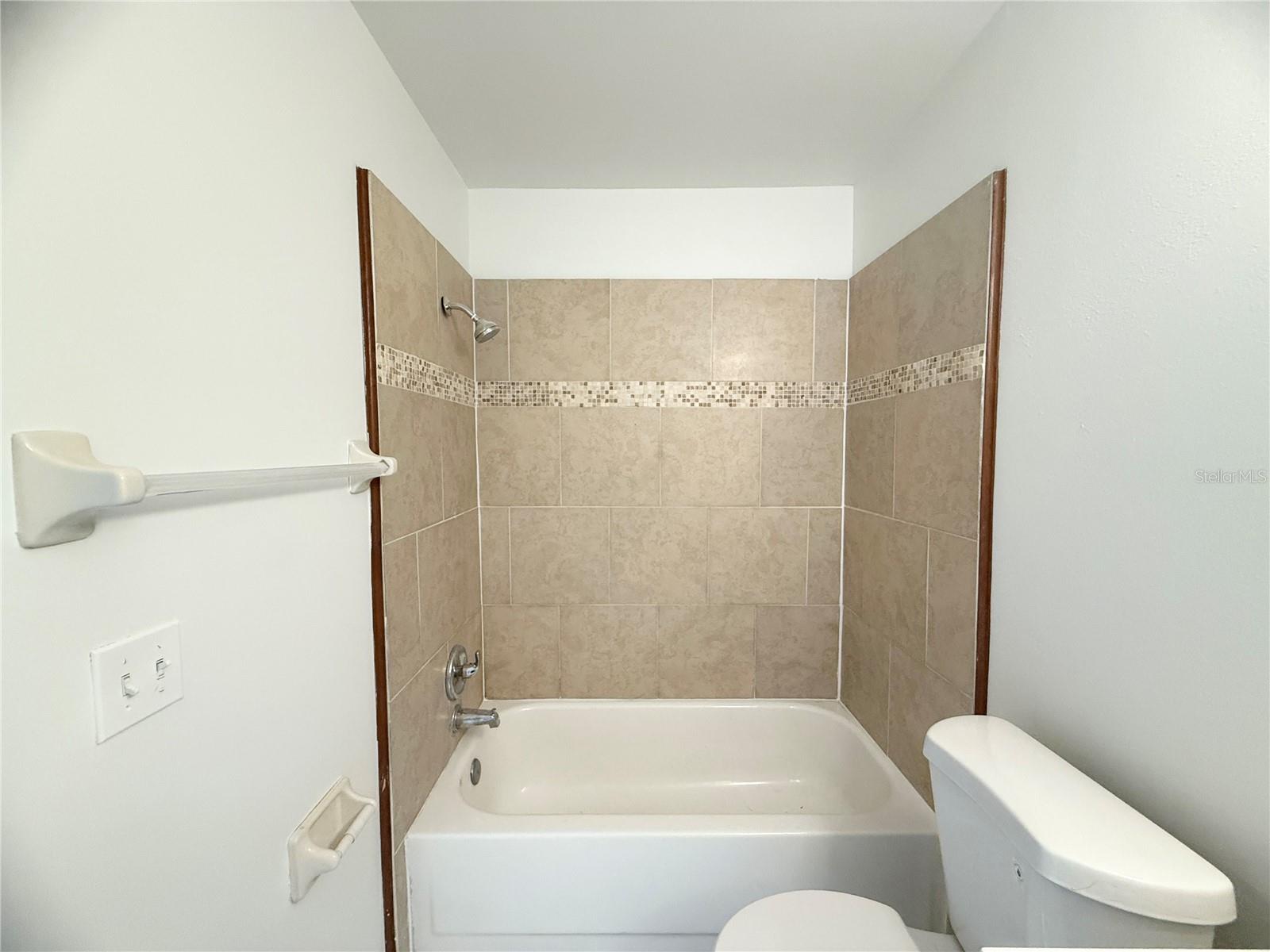 1947 Bentley Blvd Property Photo 15
