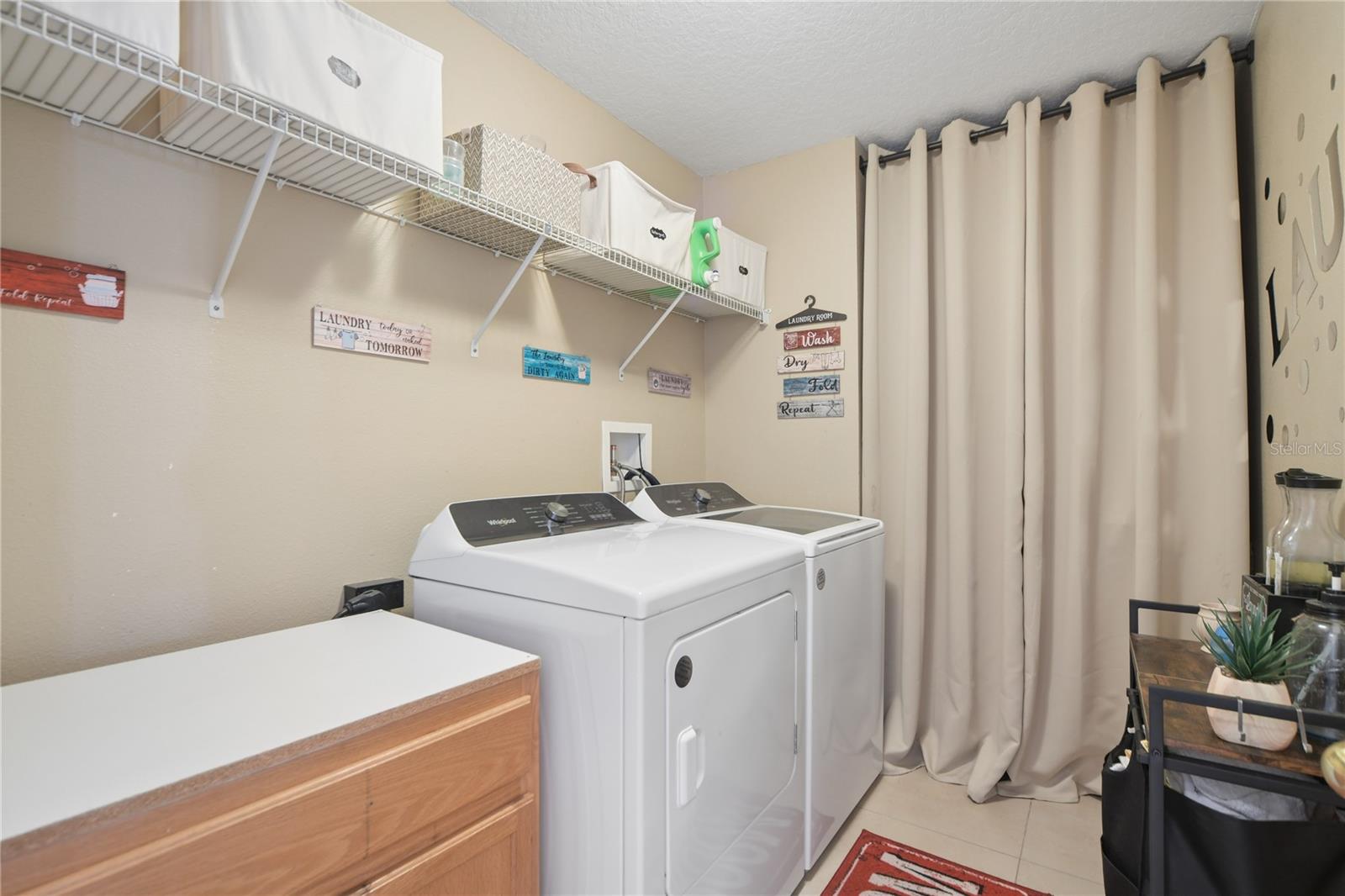 13619 Phoenix Dr Property Photo 34