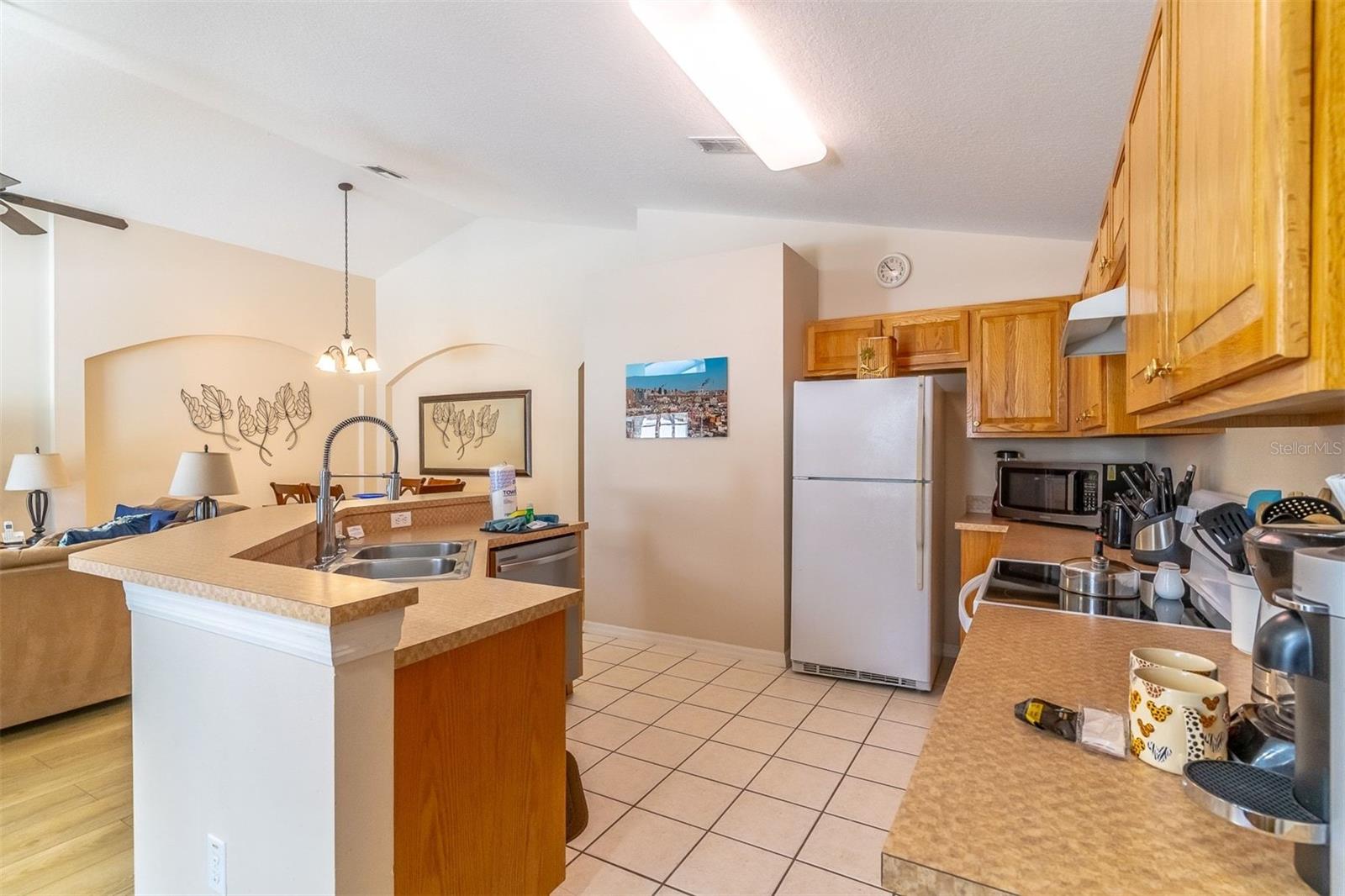 513 Balmoral Dr Property Photo 4