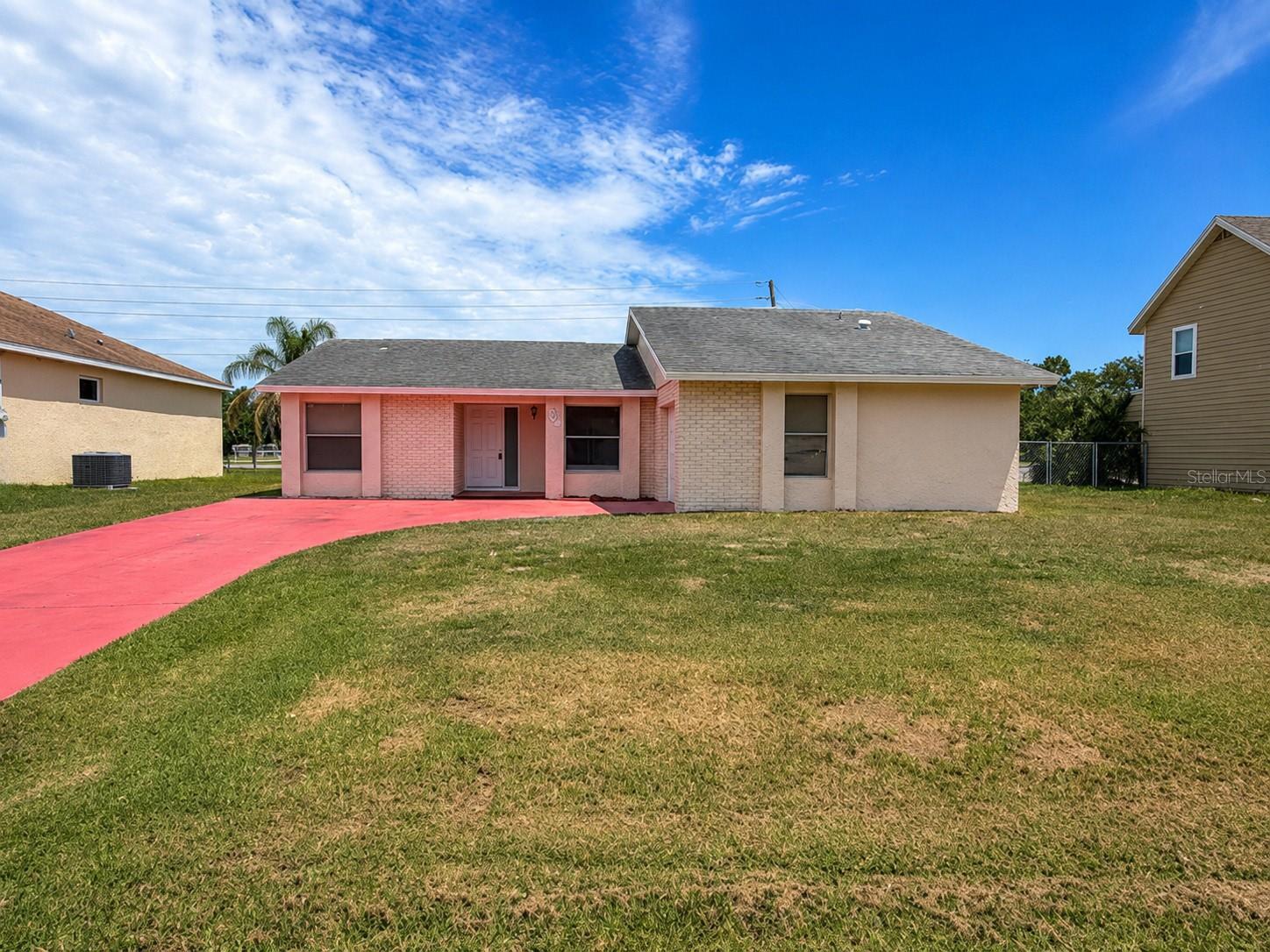 766 Maderia Ct Property Photo 1