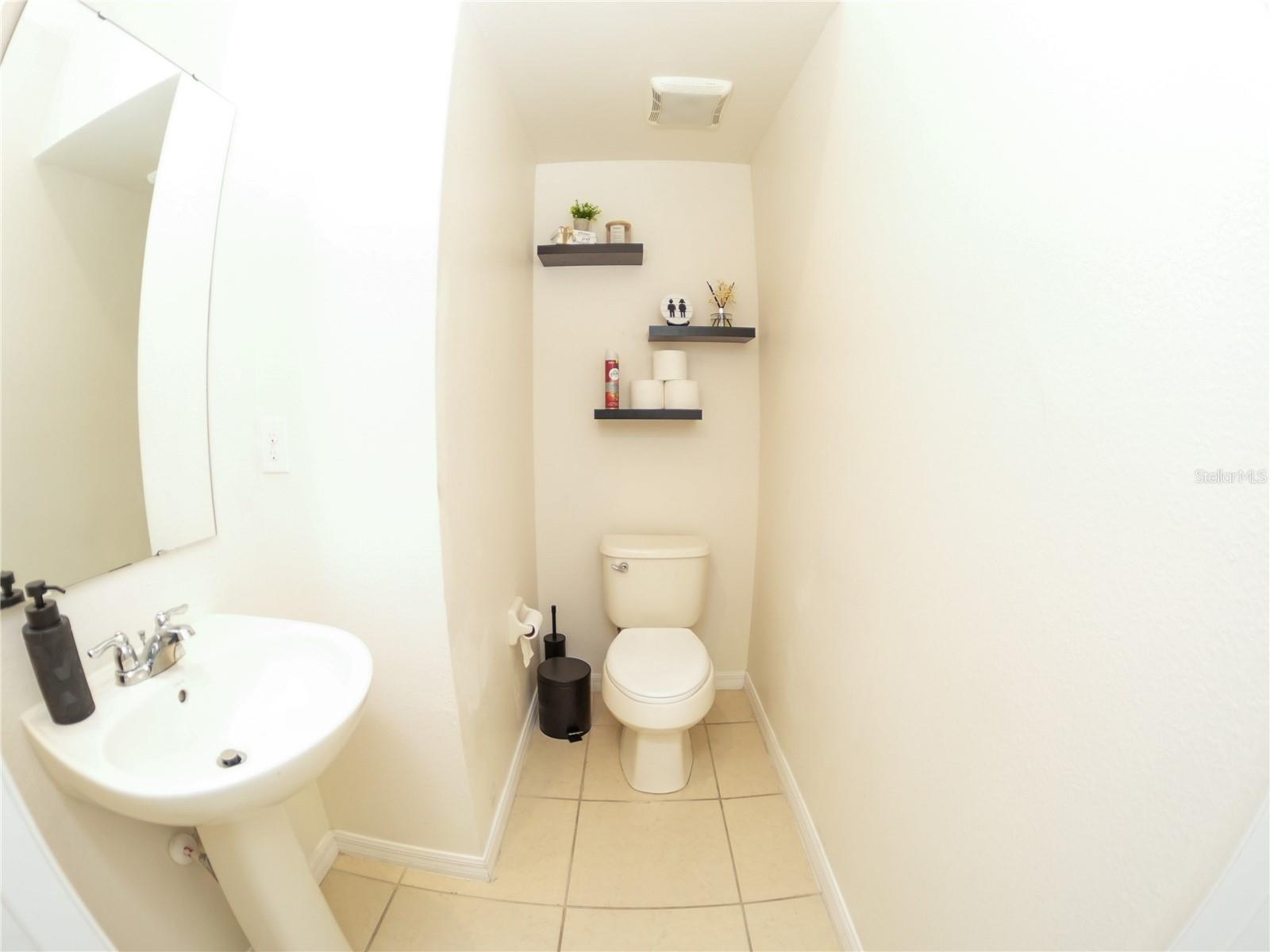 2451 Varenna Loop Property Photo 16
