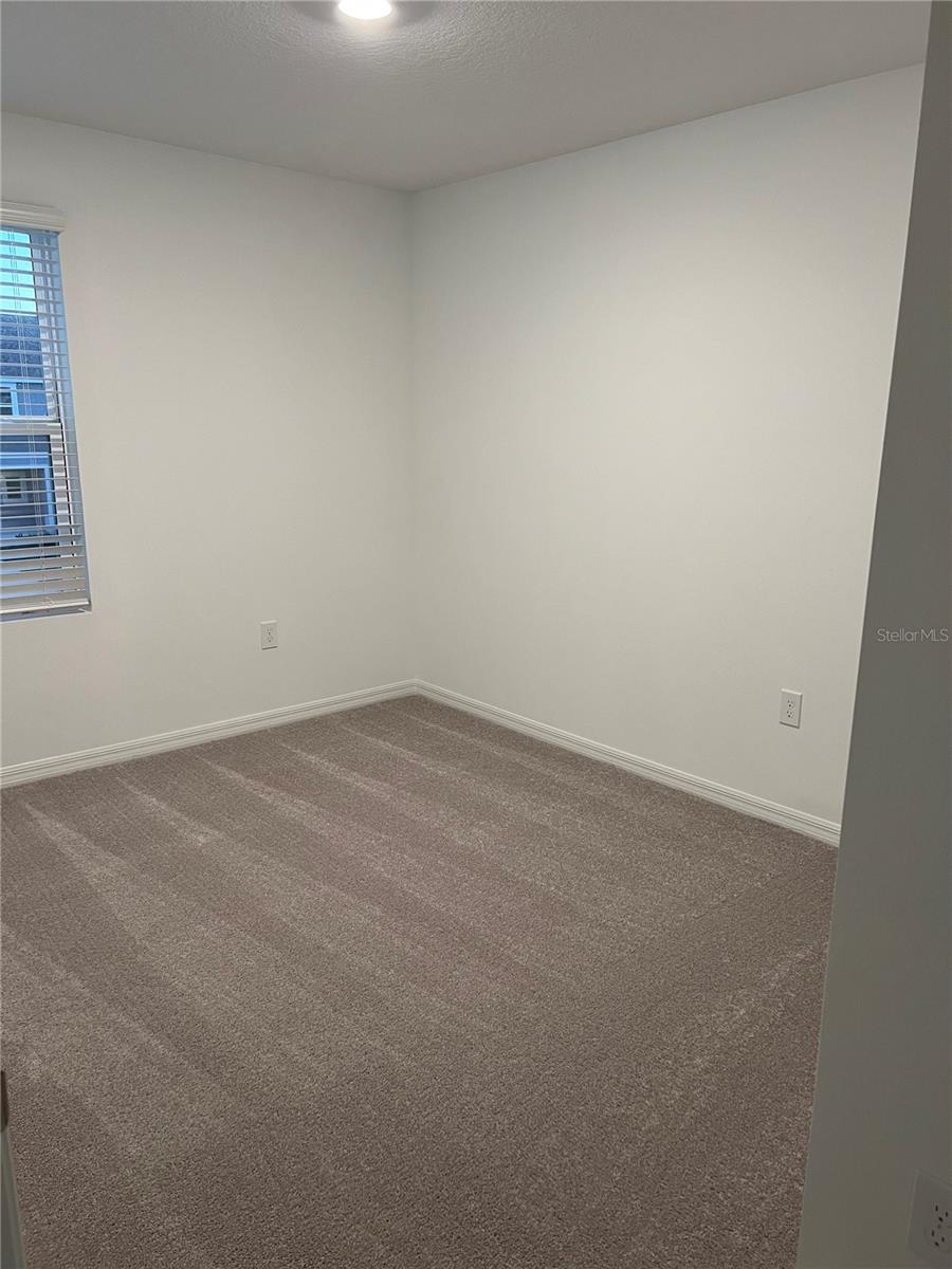 5080 Revolutionary Way Property Photo 5