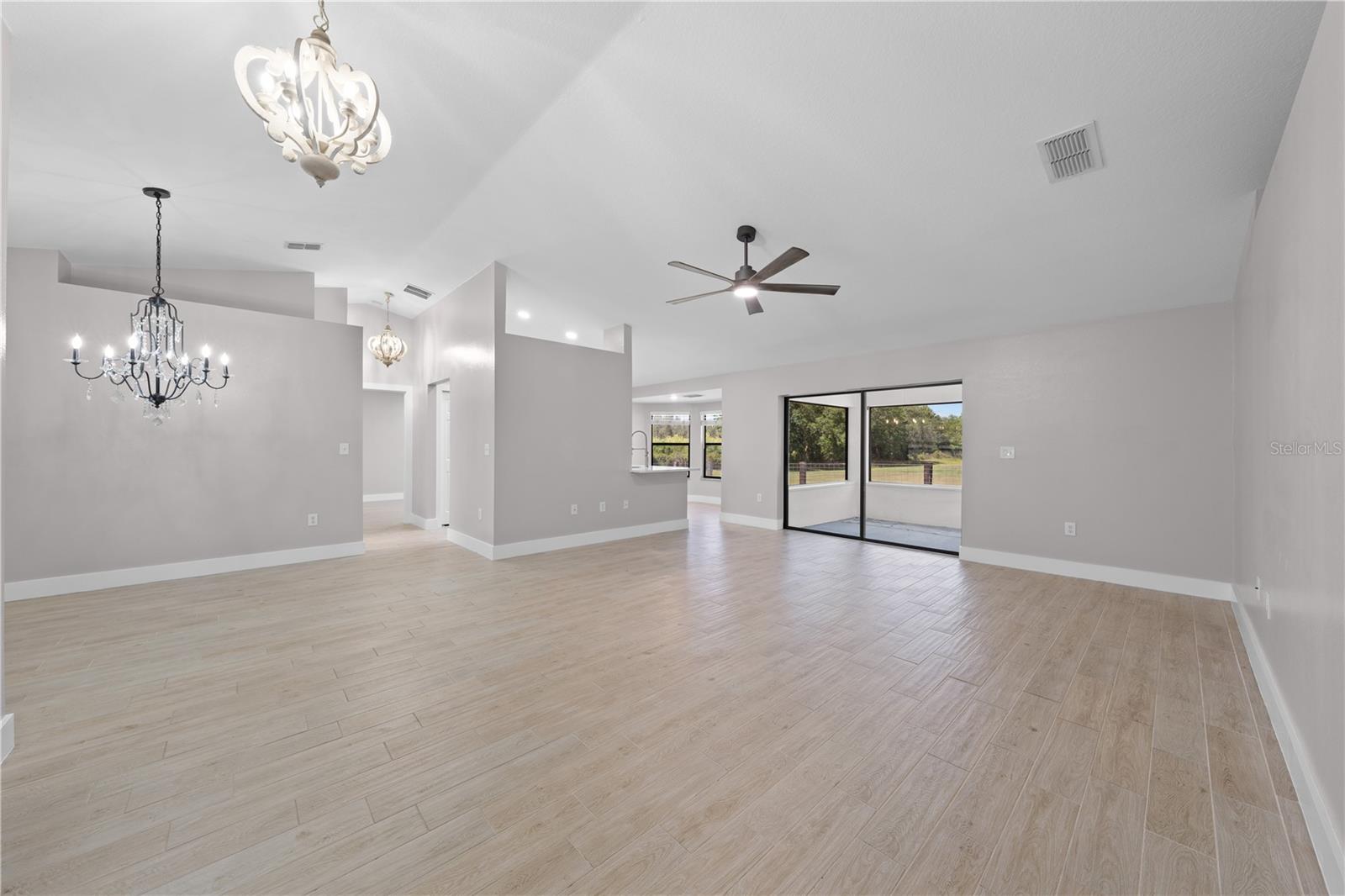 4170 Hickory Tree Rd Property Photo 5