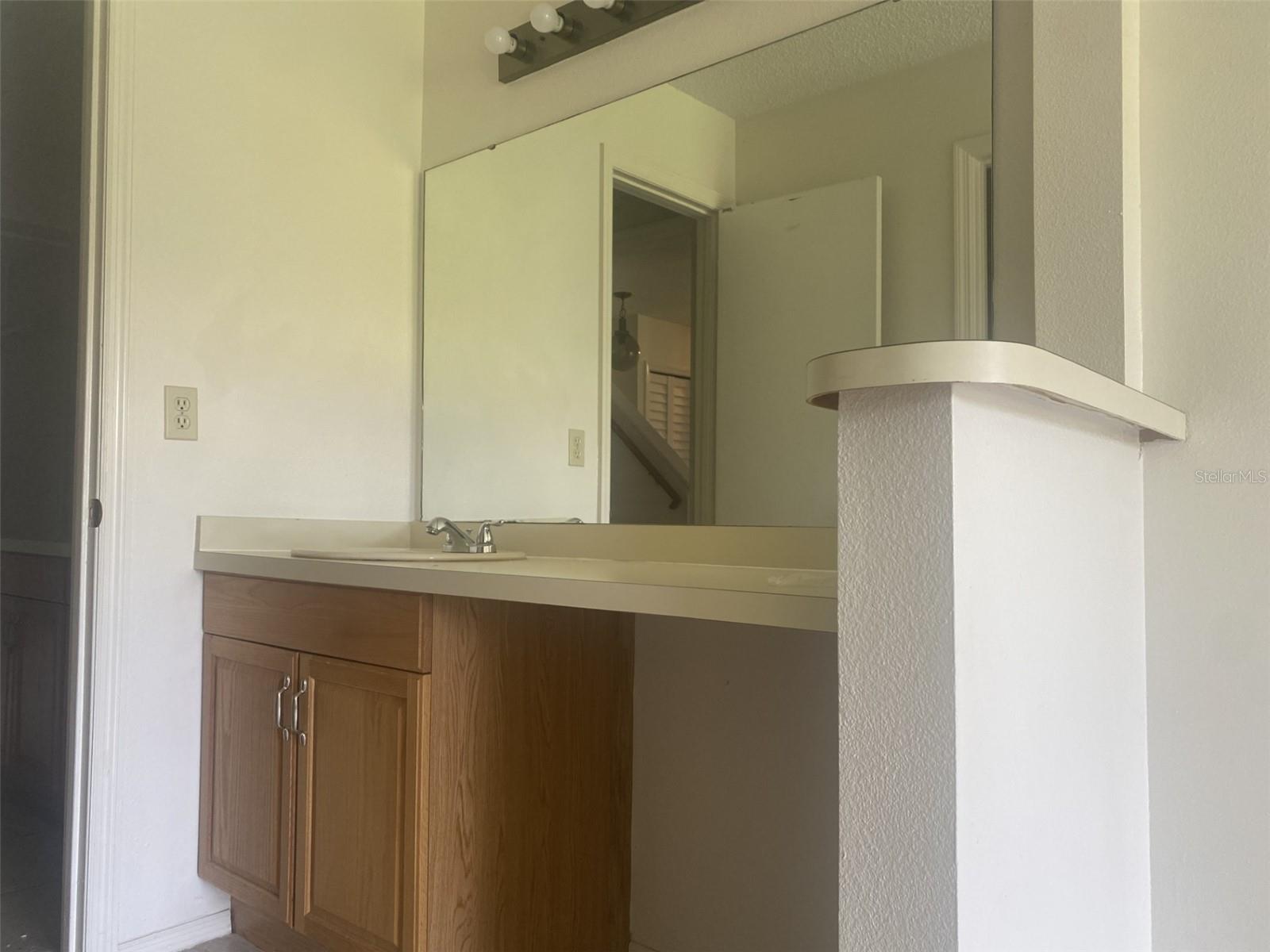 42 Pine Island Cir Property Photo 13