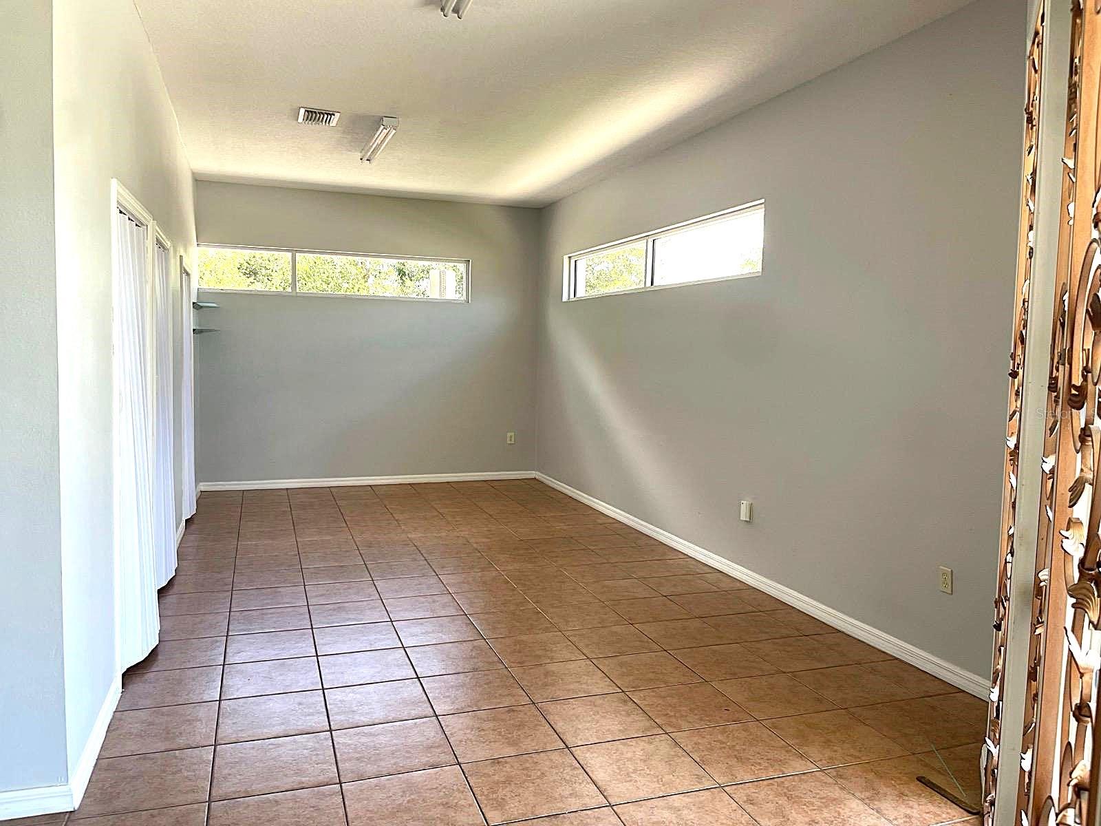 3001 Michigan Ave #b Property Photo 5