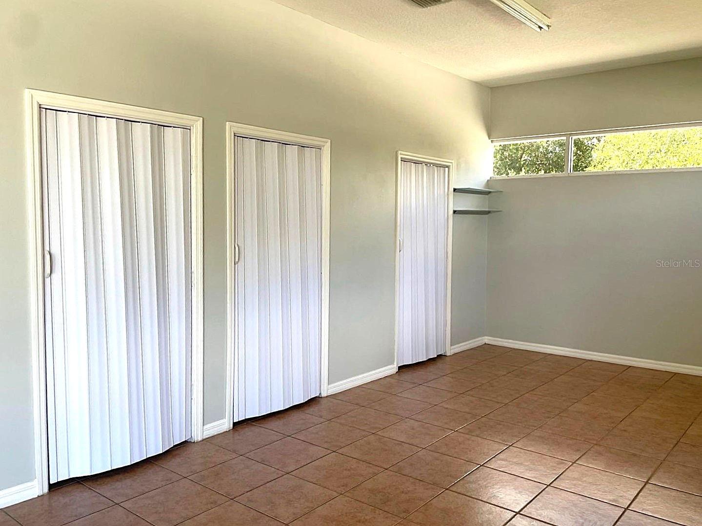 3001 Michigan Ave #b Property Photo 6