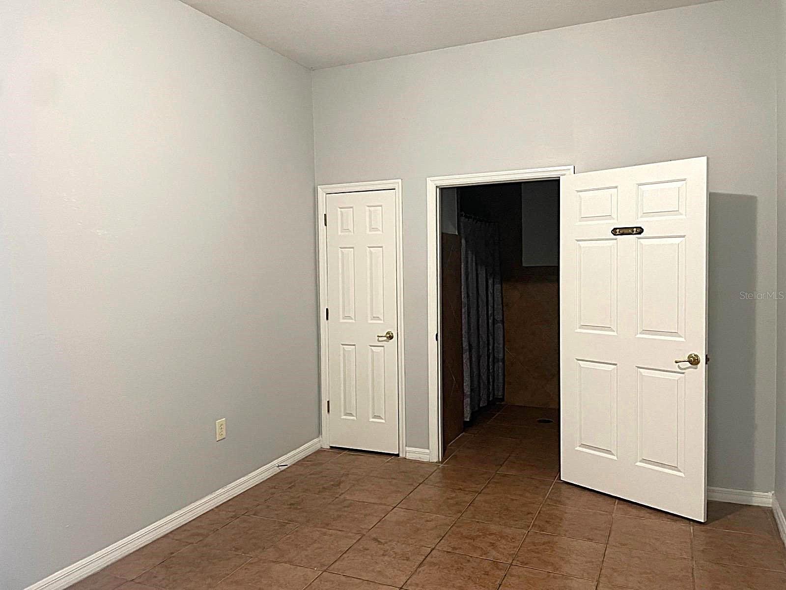 3001 Michigan Ave #b Property Photo 12