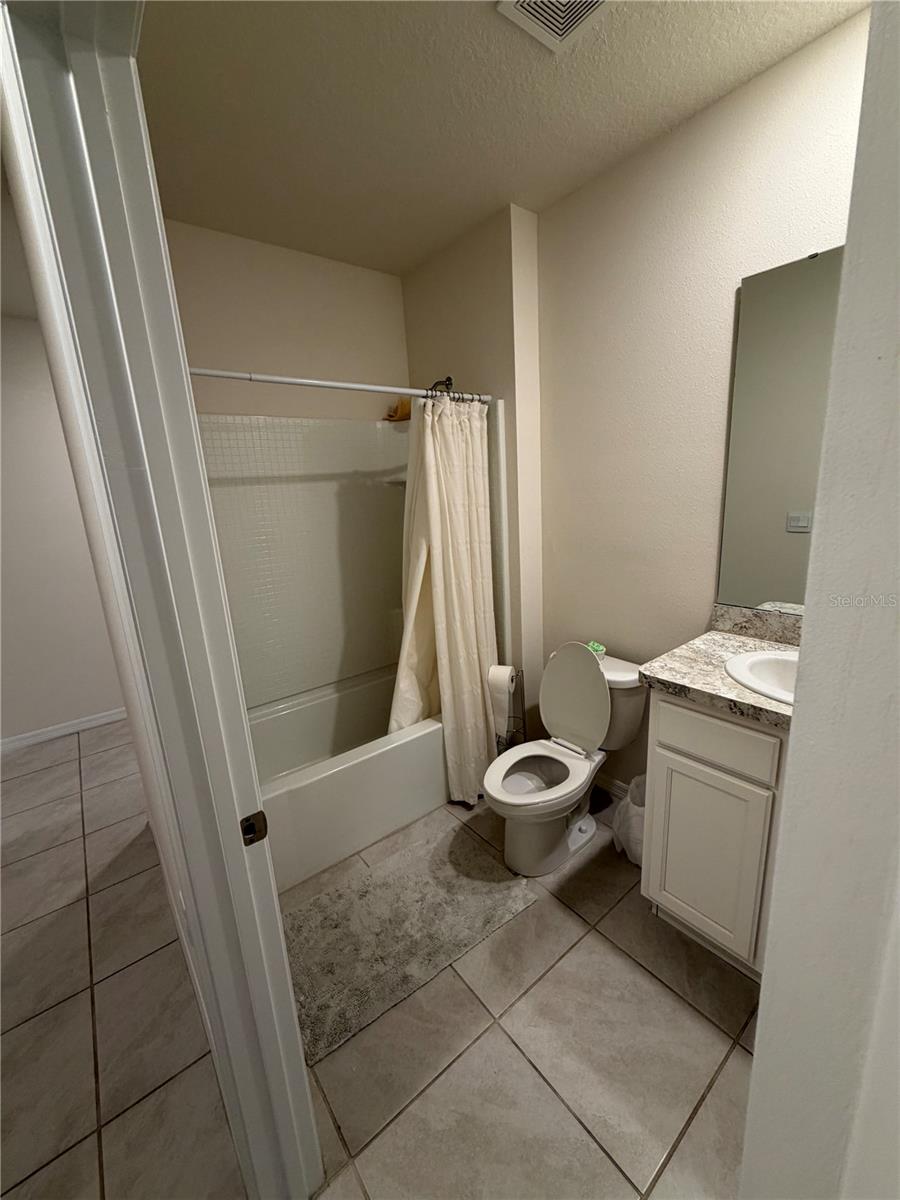 1360 Berry Ln Property Photo 17