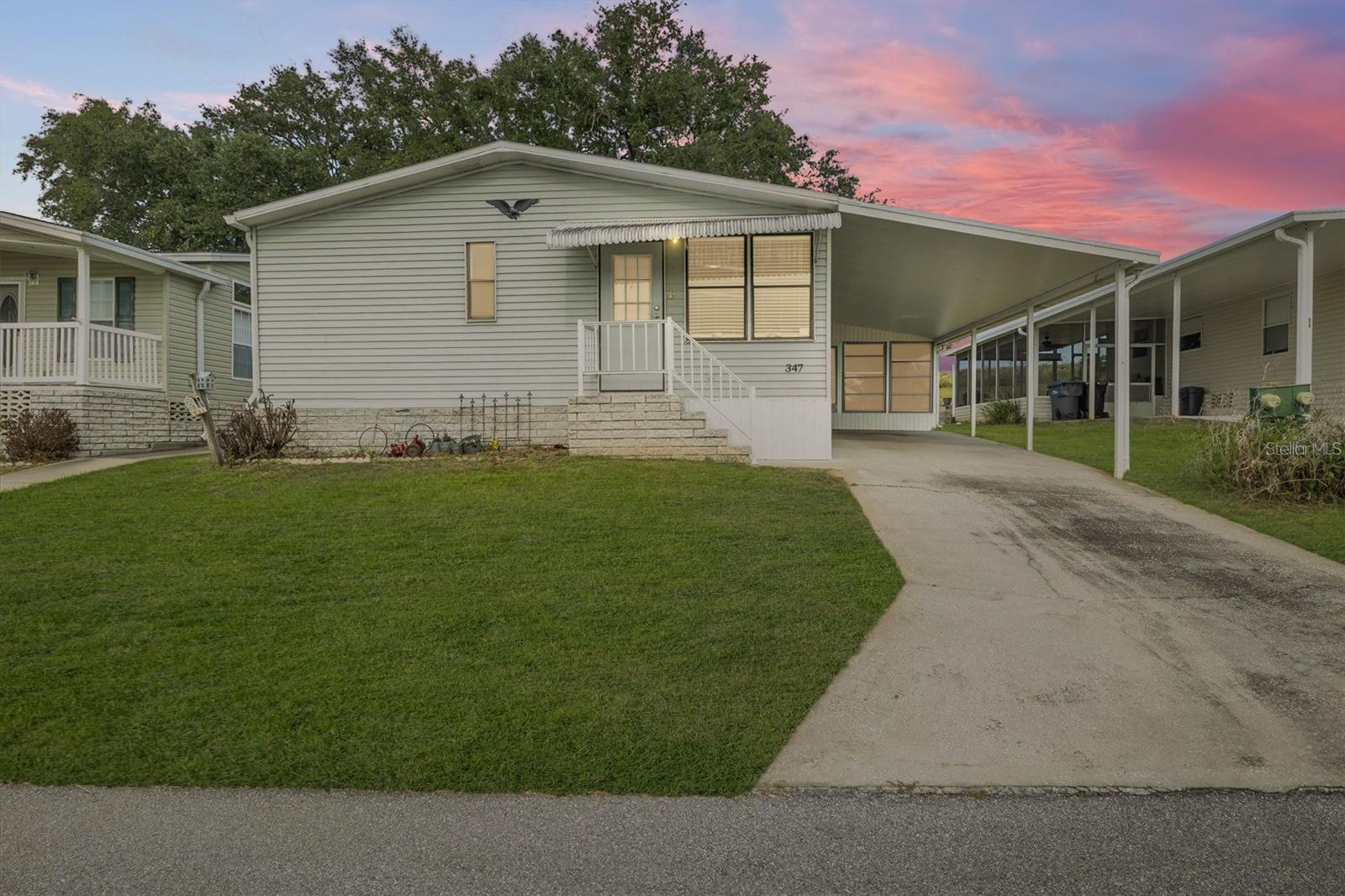 347 EDGEWOOD BLVD Property Photo 1